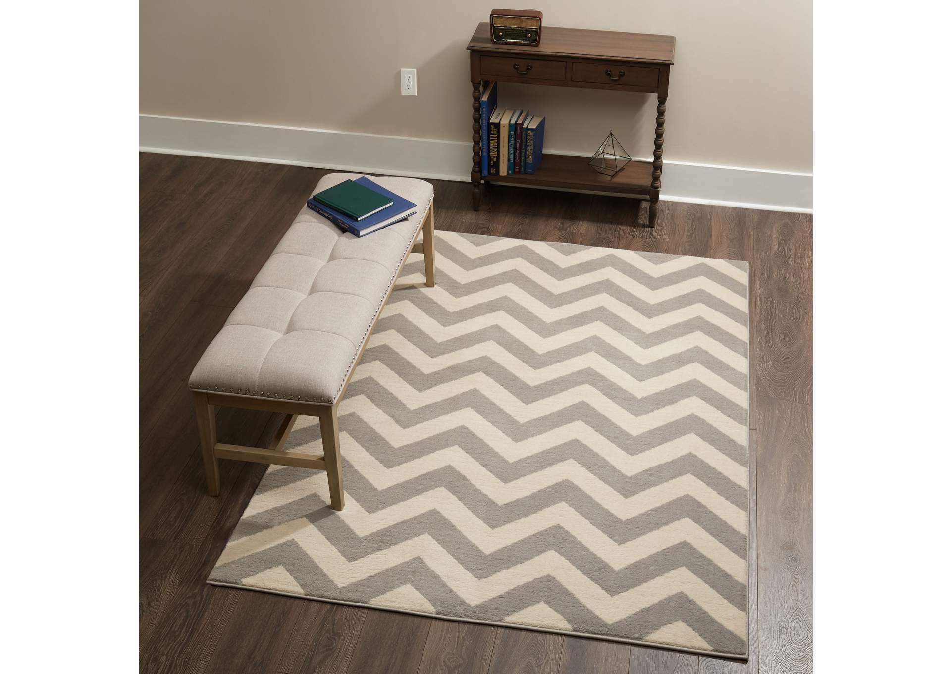 Tremont Chevron Area Rug Gray/Ivory, 5'3"x7'2",Home Dynamix