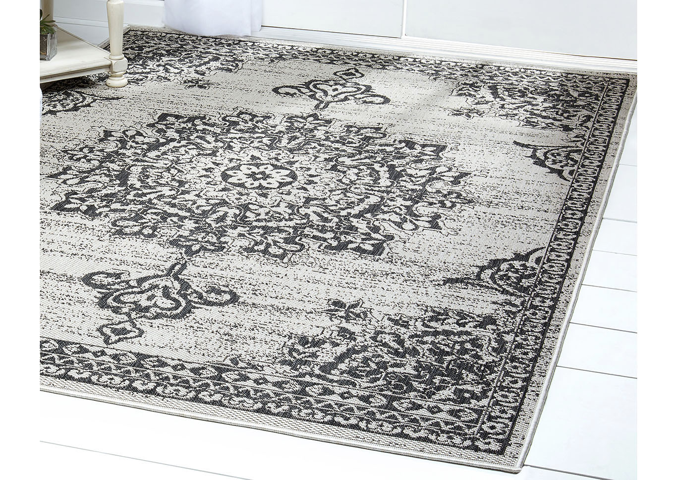 Patio Country Azalea Gray-Black Area Rug,Home Dynamix