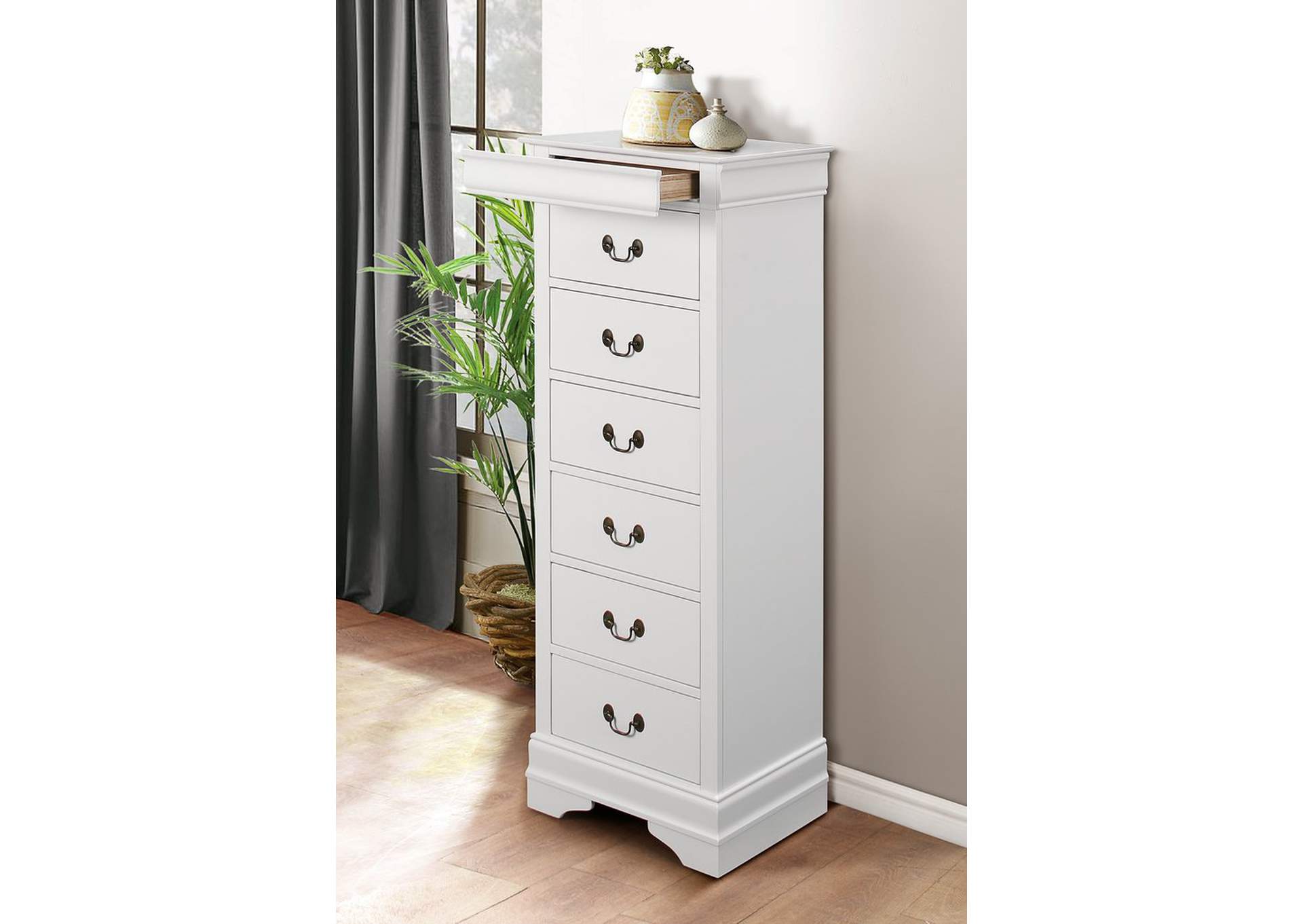 Ligerie Chest, Wht,Homelegance
