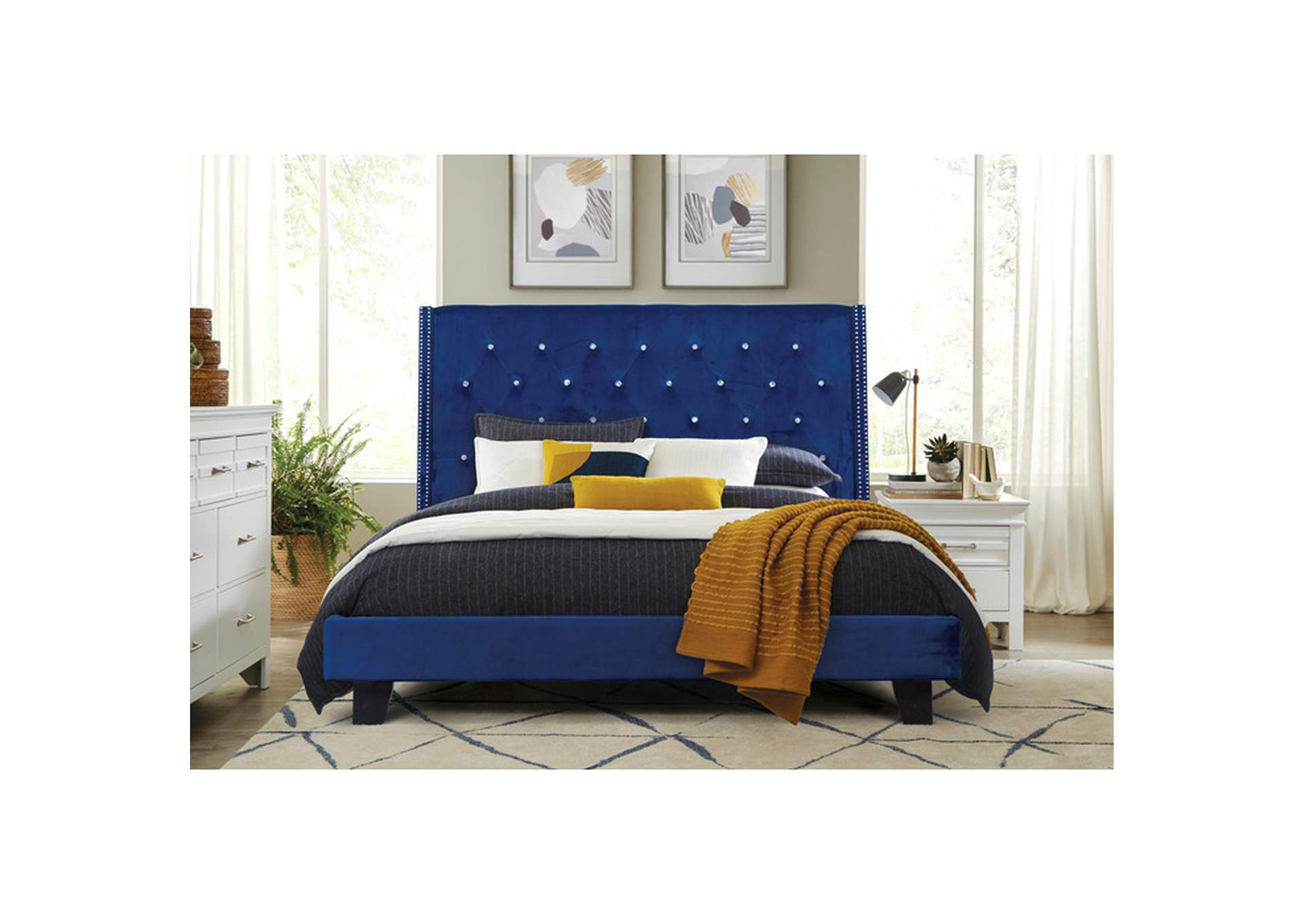 blue King Platform Bed With Blue Velvet,Homelegance