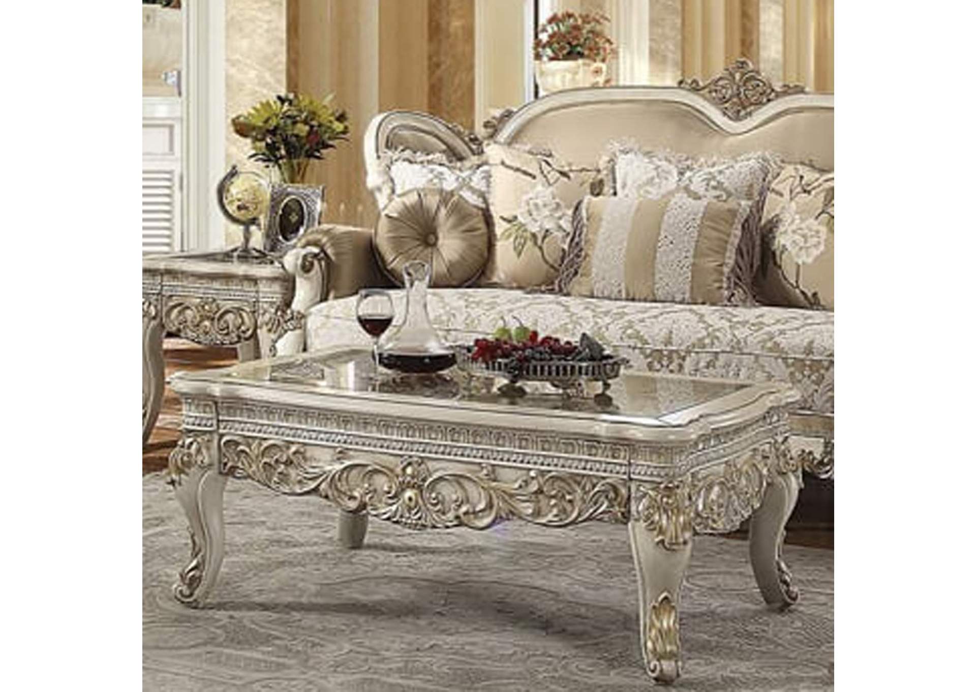 Plantation Cove White Coffee Table,Homey Design