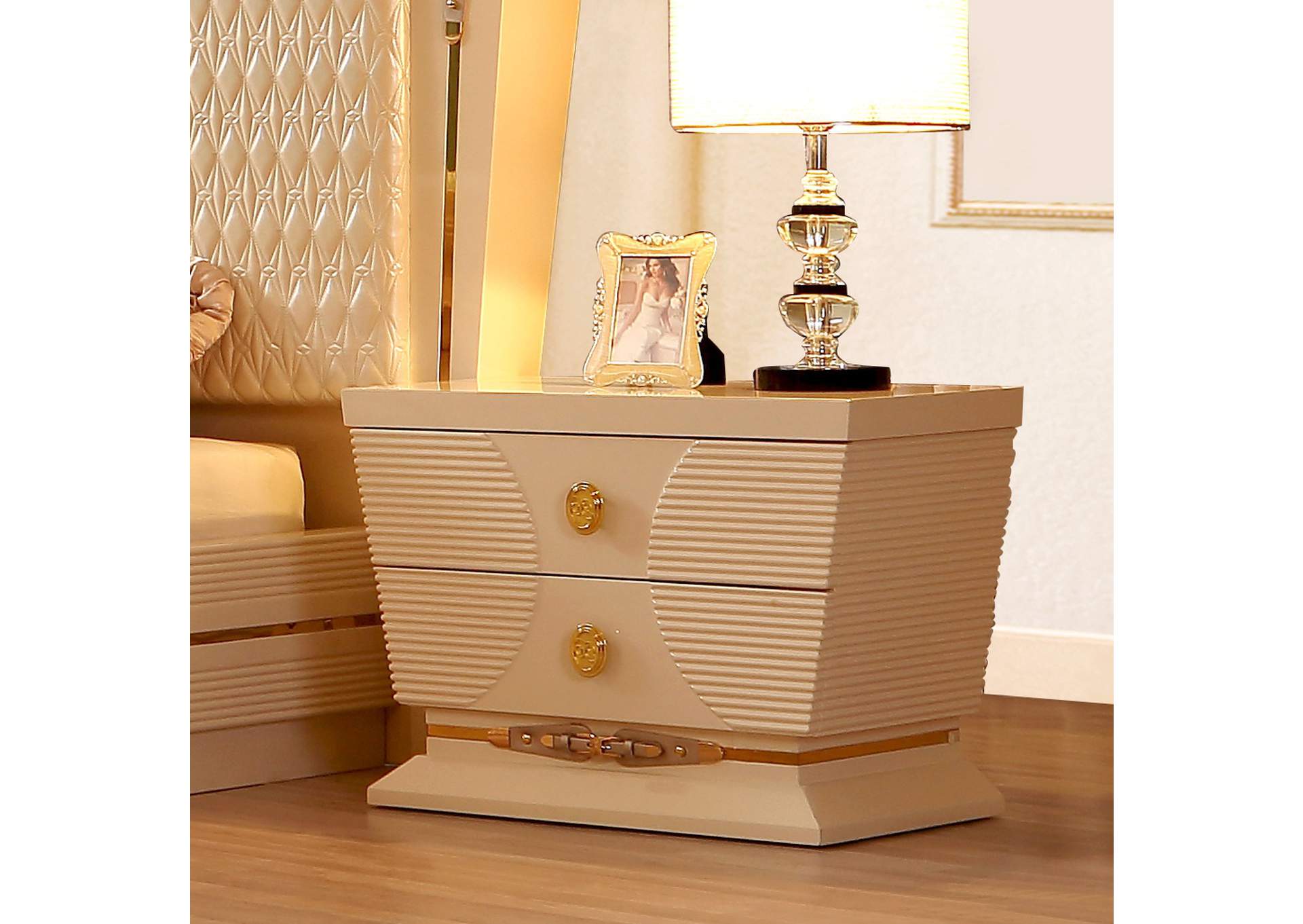 White Gloss Nightstand,Homey Design