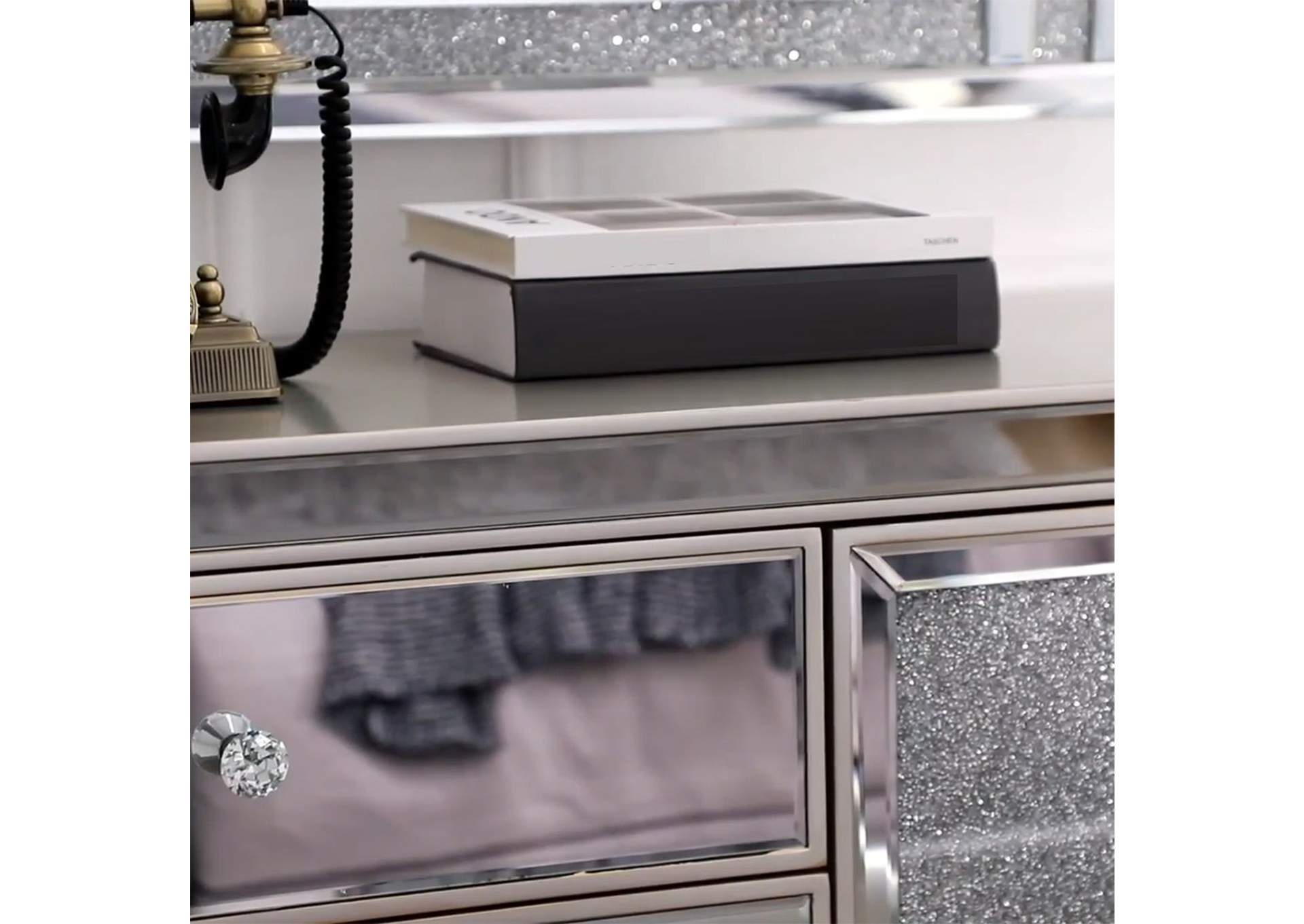 Champagne Silver 5 Piece Bedroom Set,Homey Design