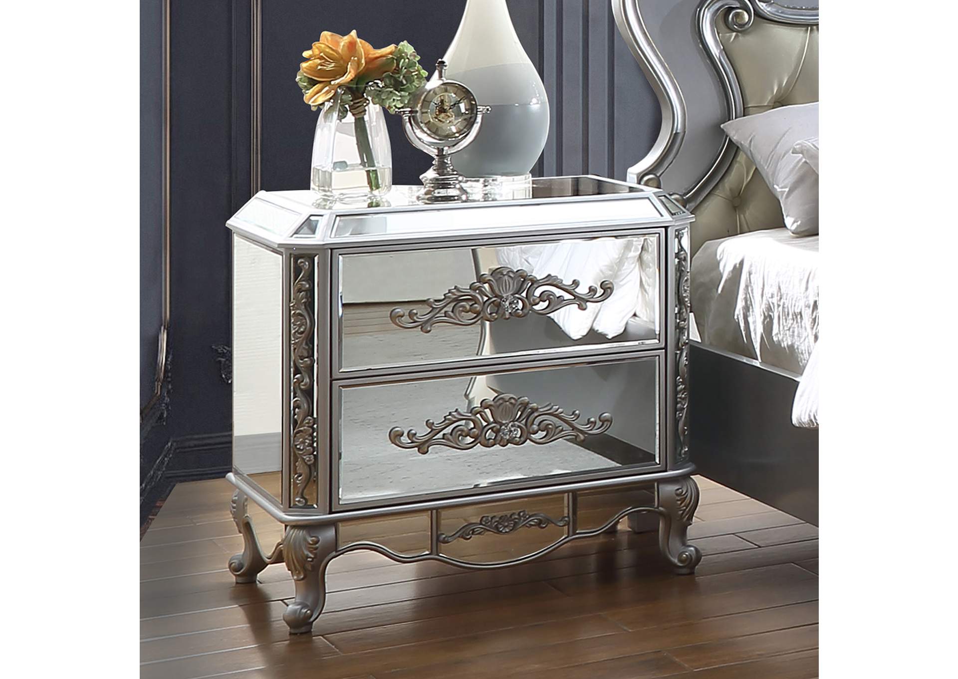 Luna Silver &Amp; Mirror 5 Piece Bedroom Set,Homey Design
