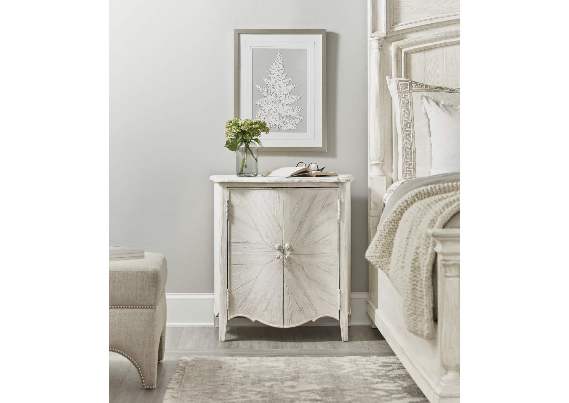 Traditions Two - Door Nightstand,Hooker Furniture