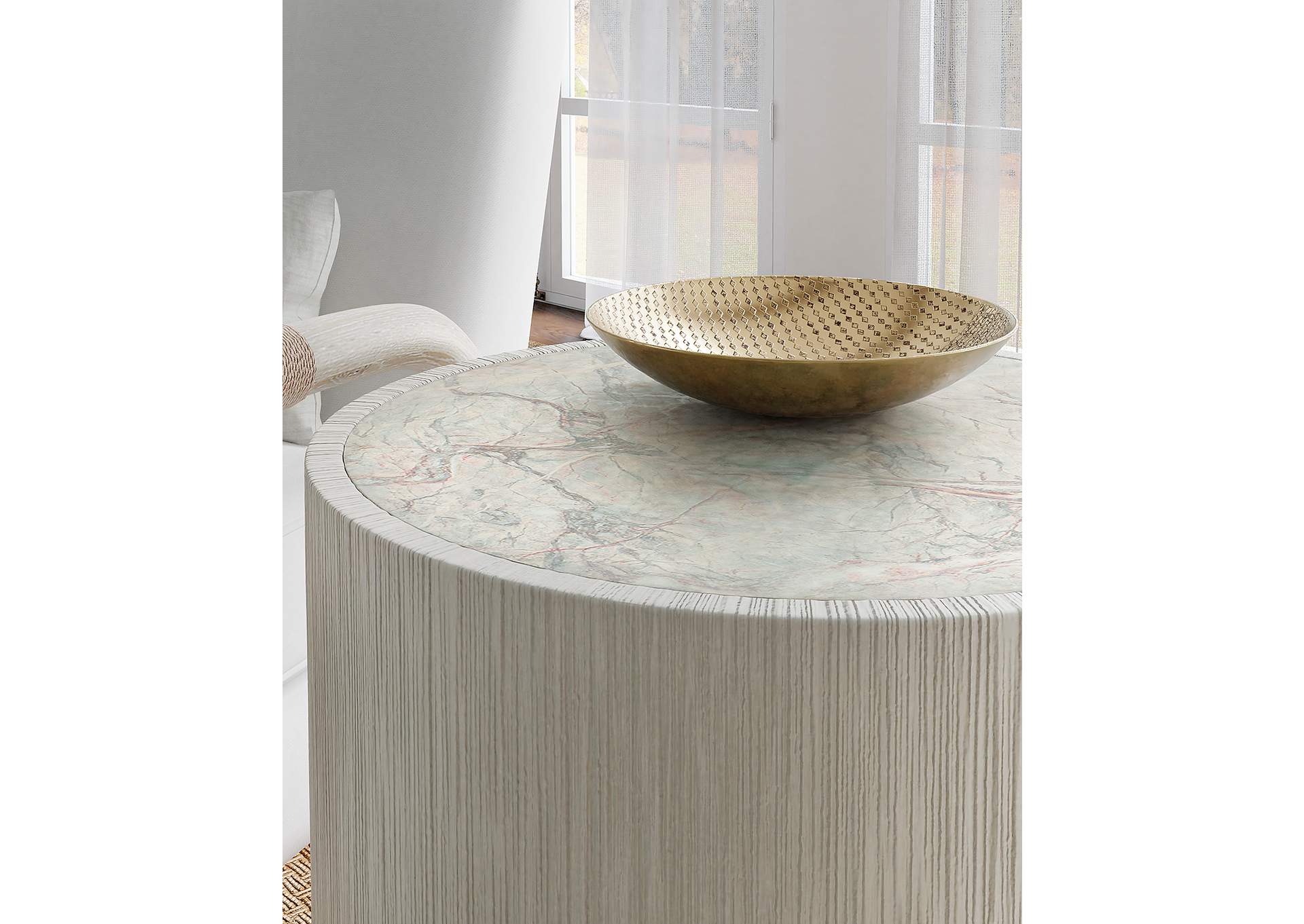 Serenity Swale Round Side Table,Hooker Furniture