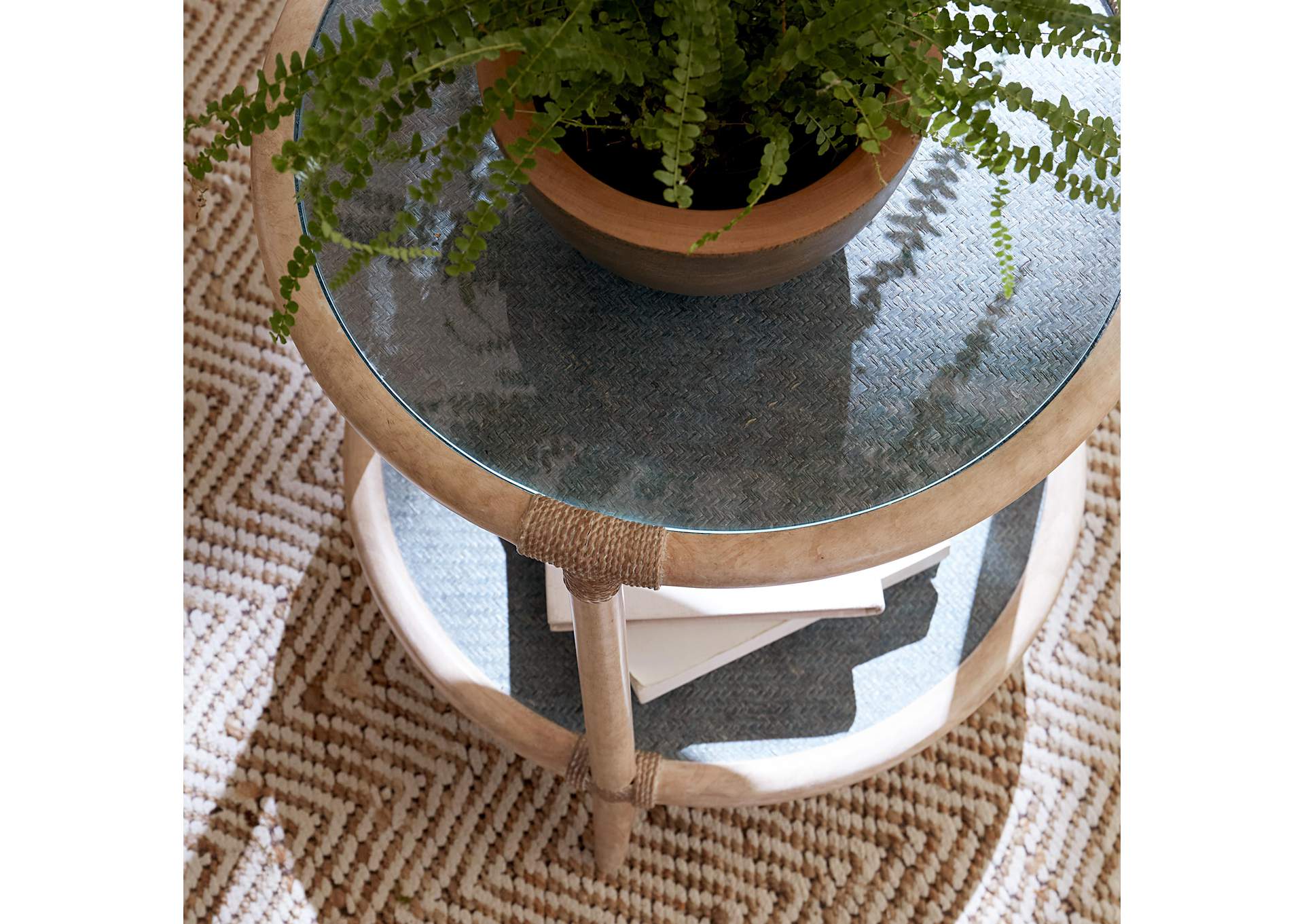 Retreat Raffia End Table,Hooker Furniture