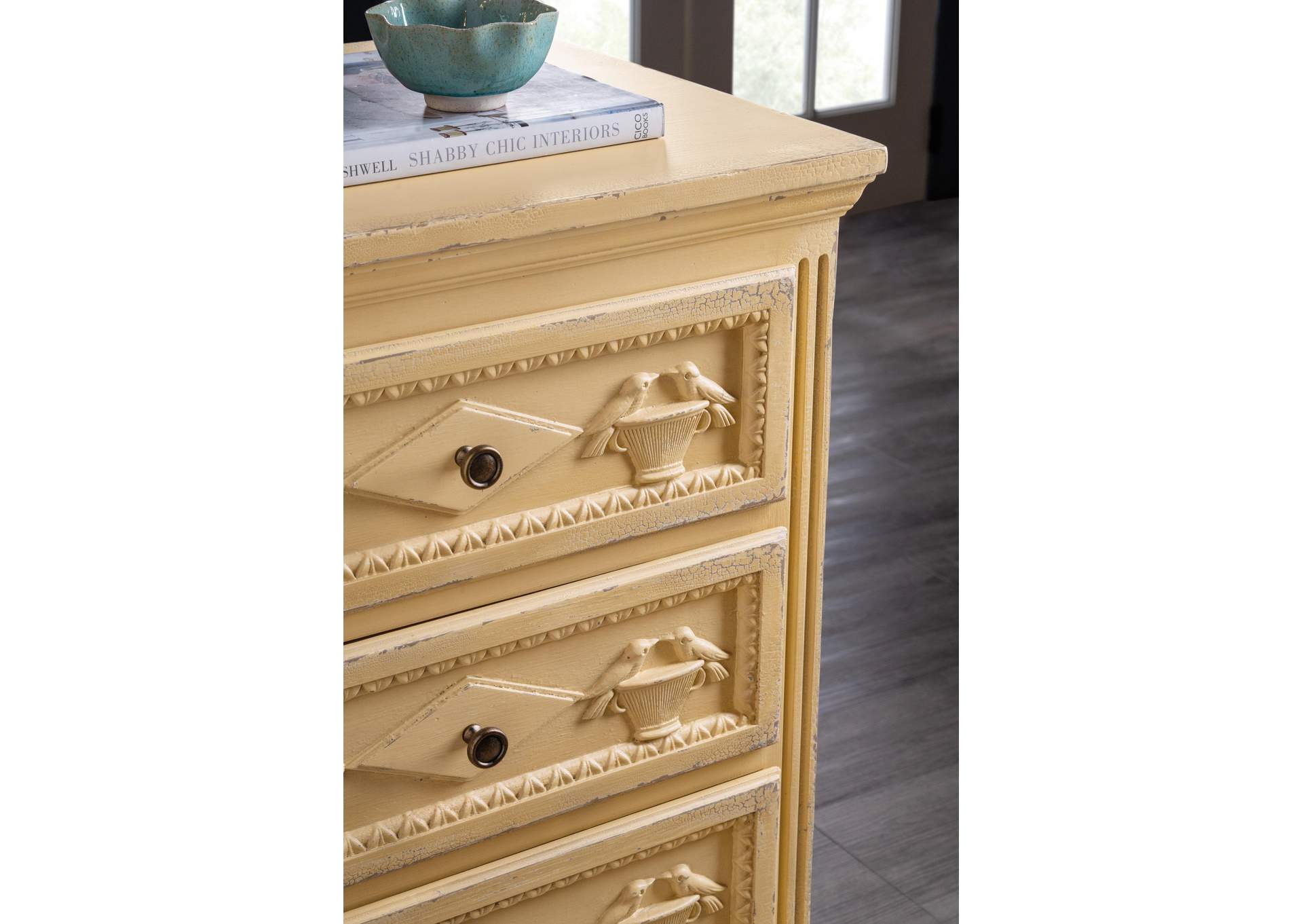 Charleston Three - Drawer Accent Chest,Hooker Furniture