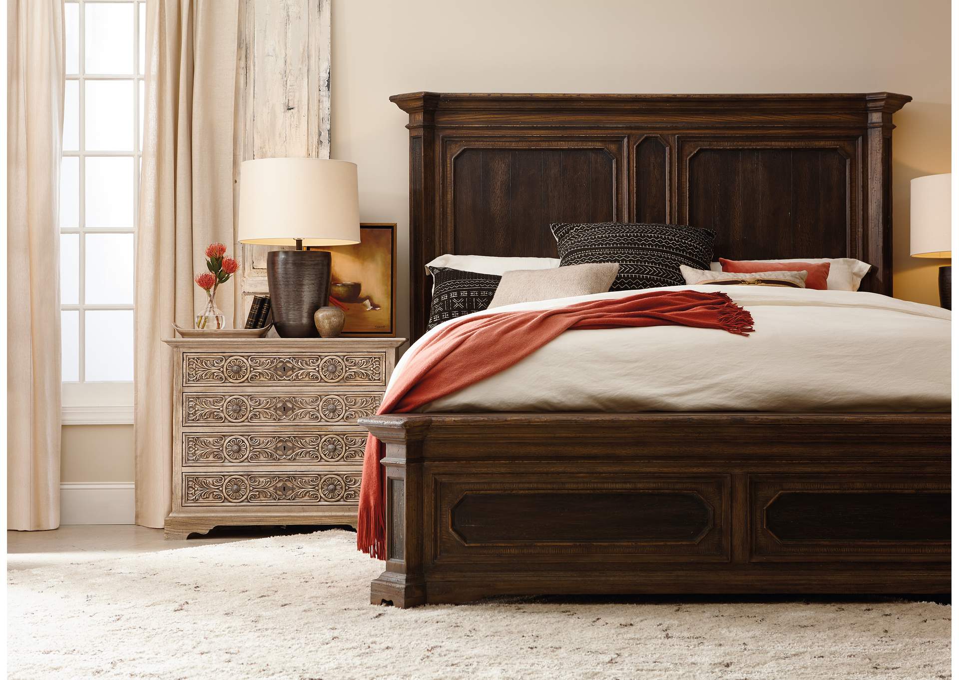Woodcreek Queen Mansion Bed,Hooker Furniture