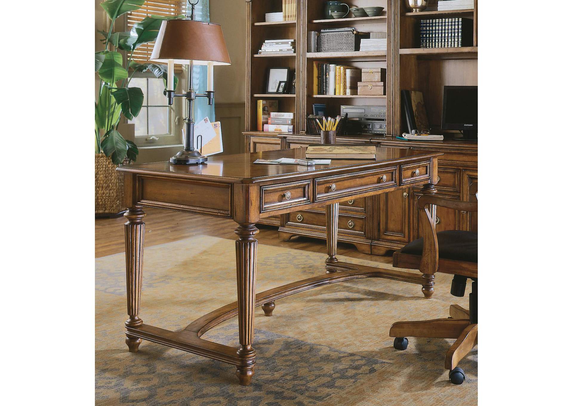 Brookhaven Leg Desk,Hooker Furniture