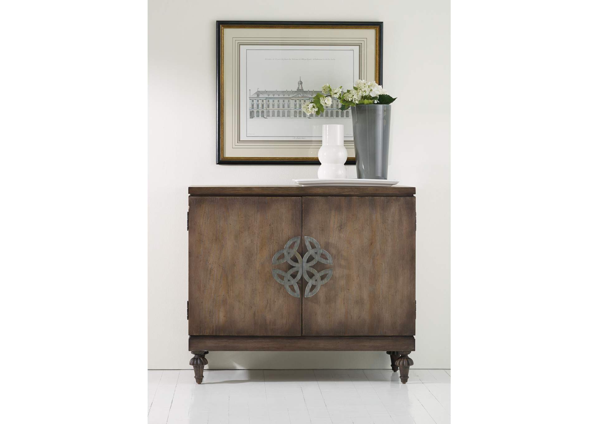 Melange Savion Chest,Hooker Furniture