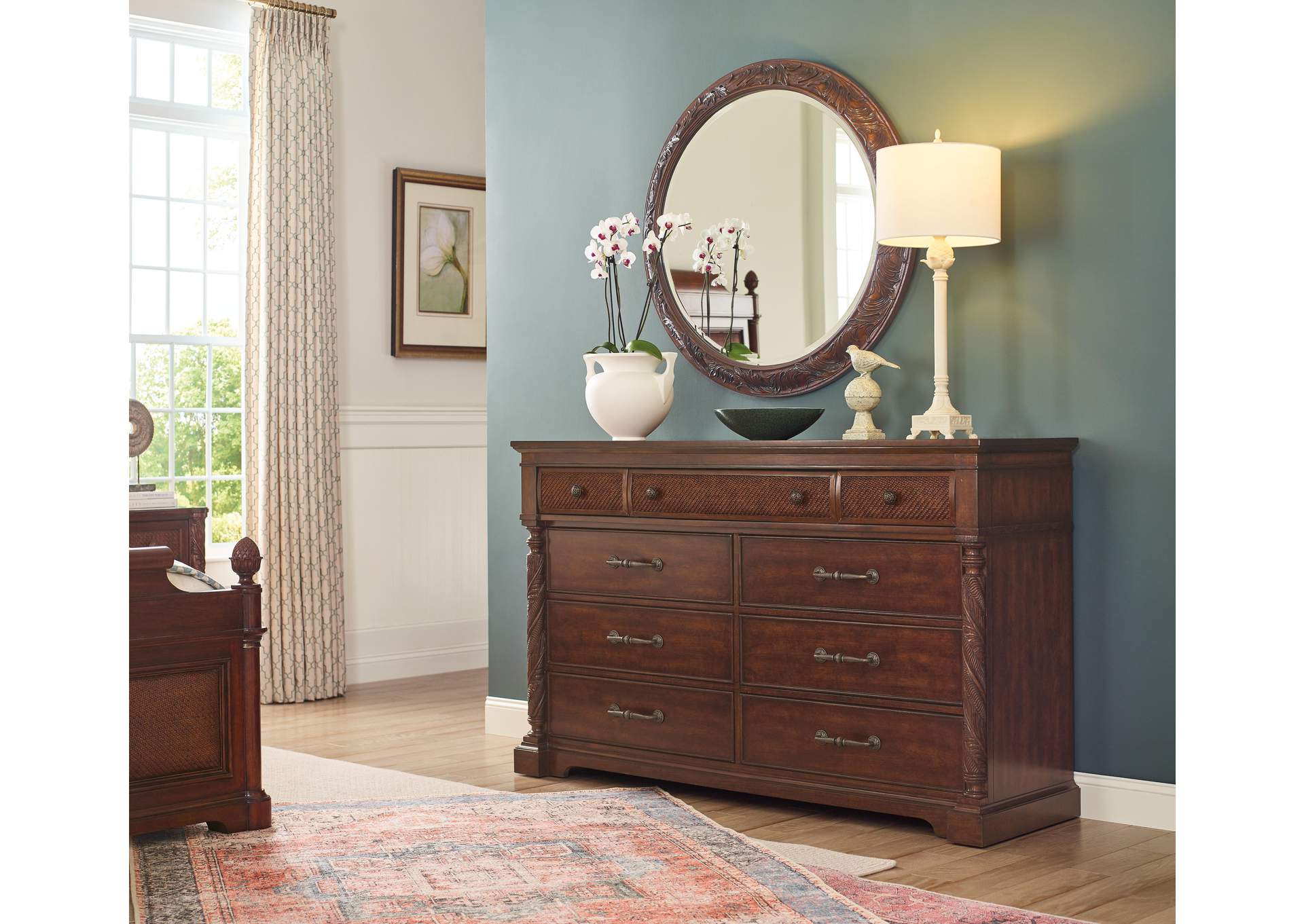 Charleston Round Mirror,Hooker Furniture