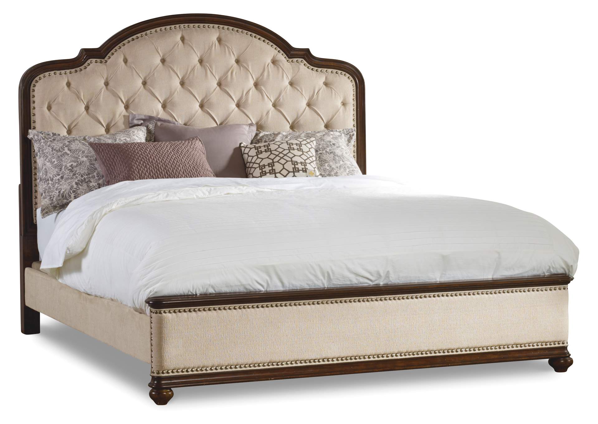 Leesburg King Upholstered Bed