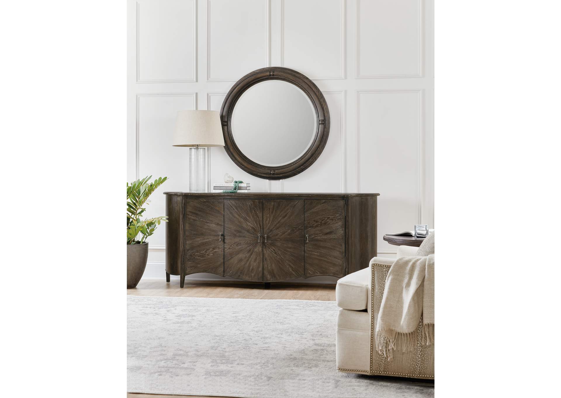 Traditions Round Mirror,Hooker Furniture