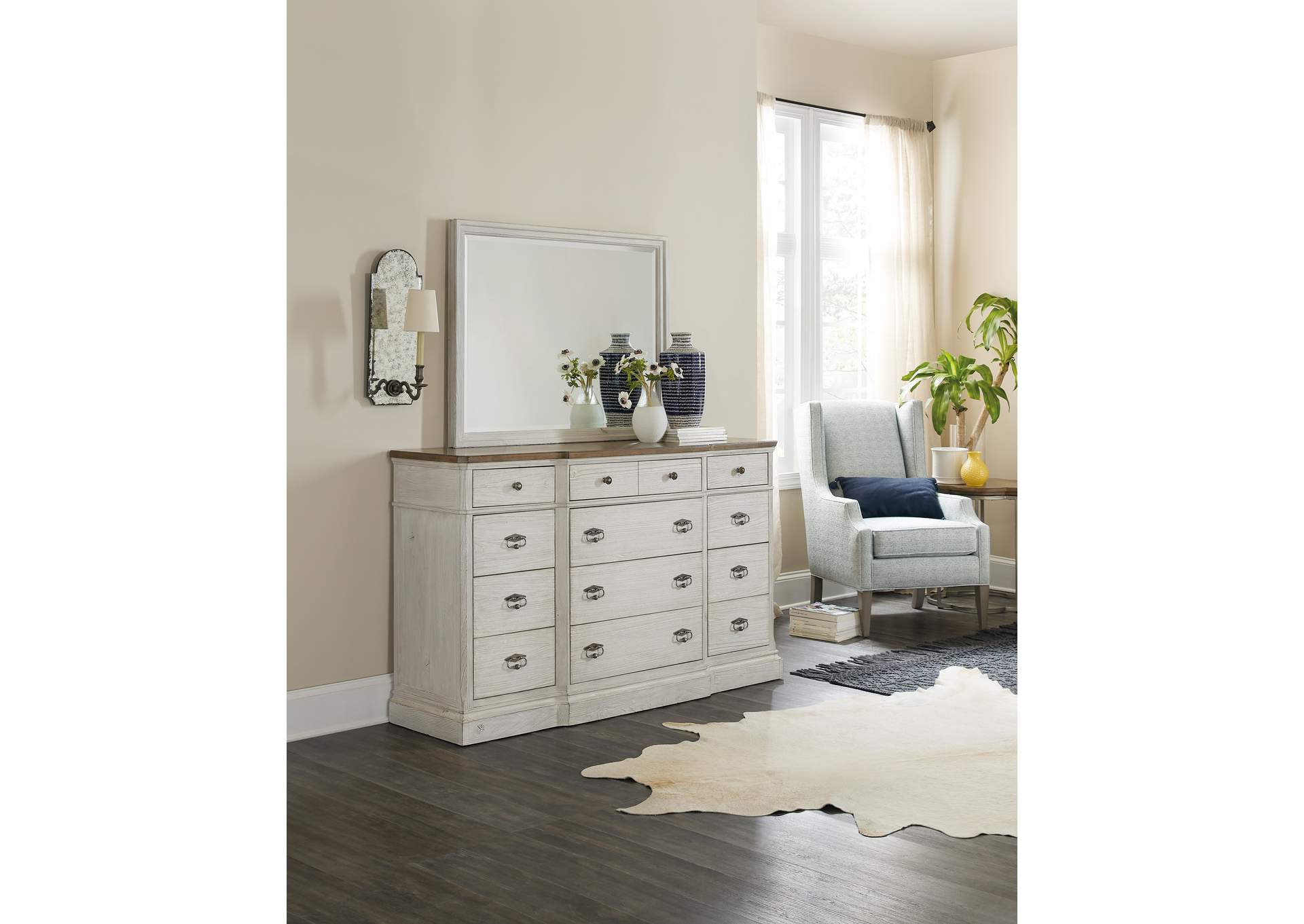 Montebello Mirror,Hooker Furniture