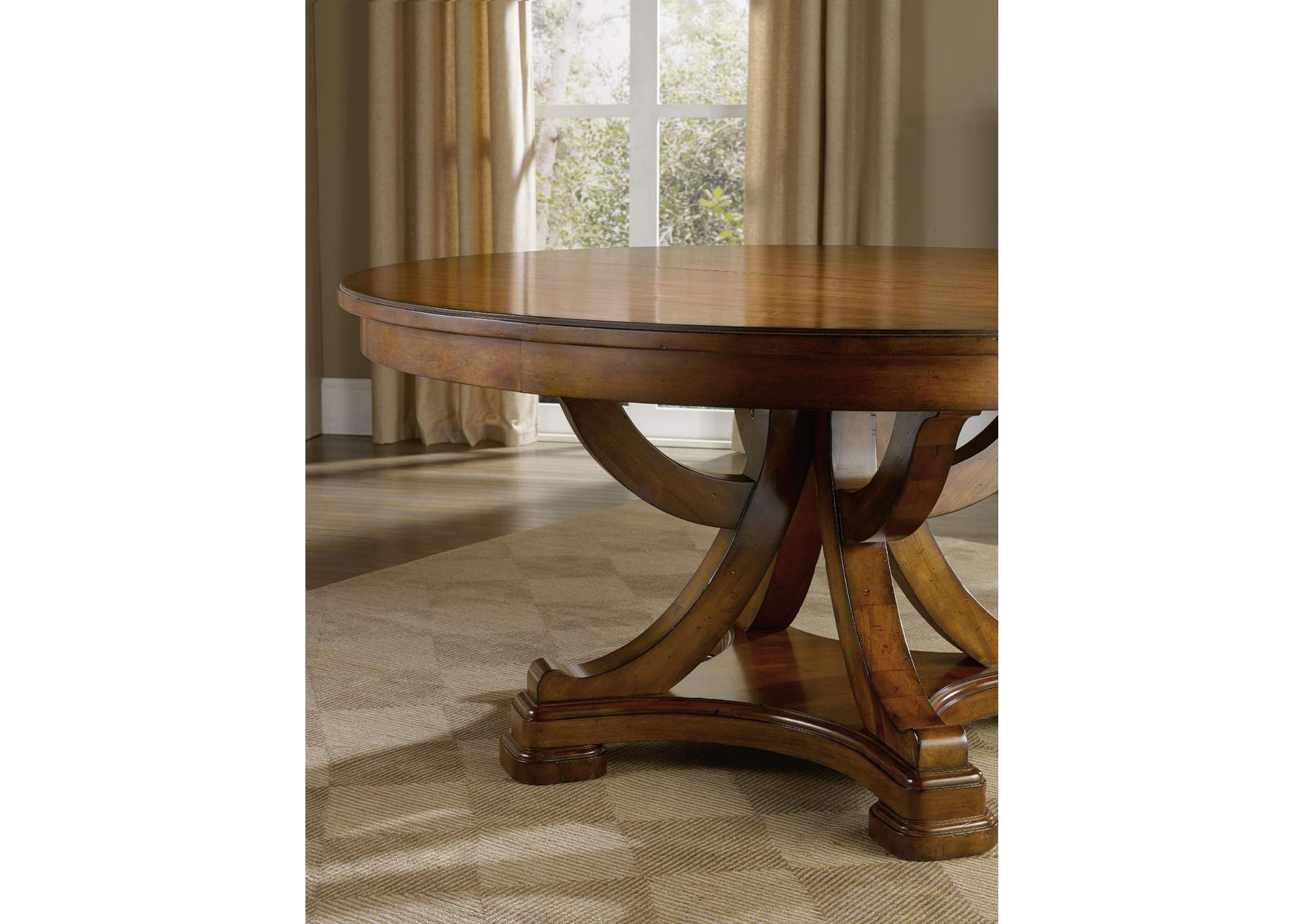 Tynecastle Round Pedestal Dining Table With One 18'' Leaf,Hooker Furniture