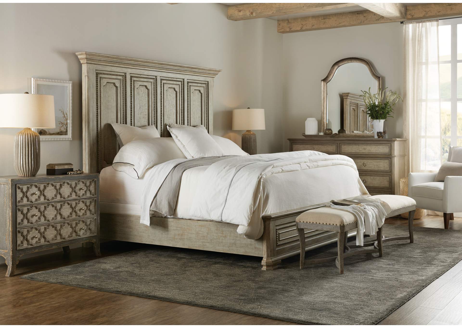 Alfresco Leonardo King Mansion Bed,Hooker Furniture