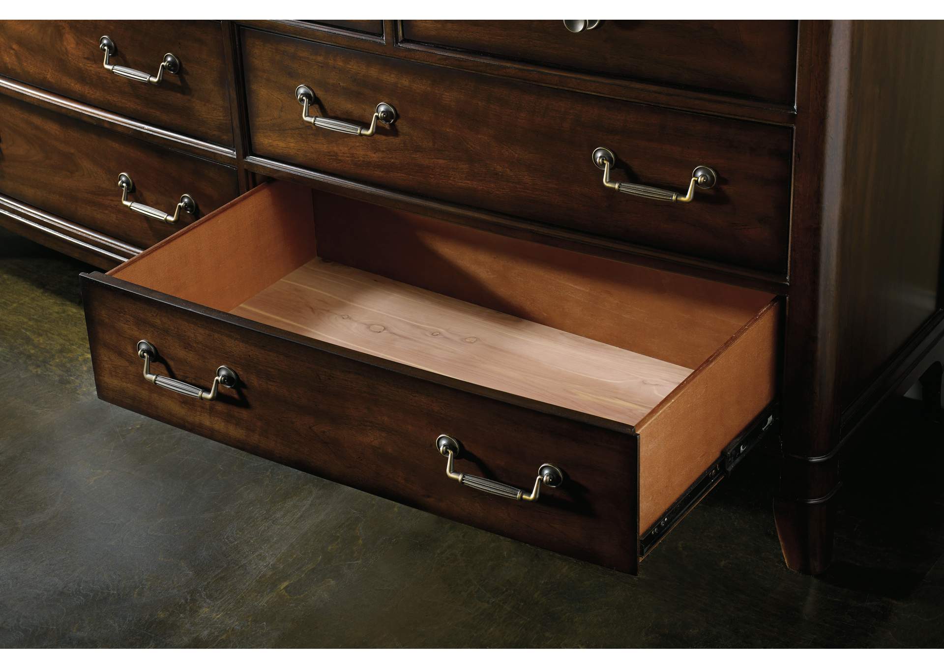 Palisade Dresser,Hooker Furniture