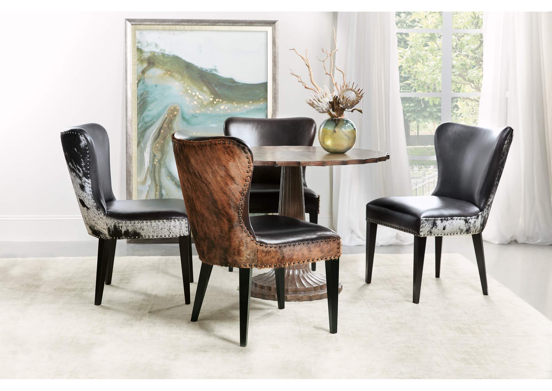 Kale Accent Chair With Dark Brindle Hoh,Hooker Furniture