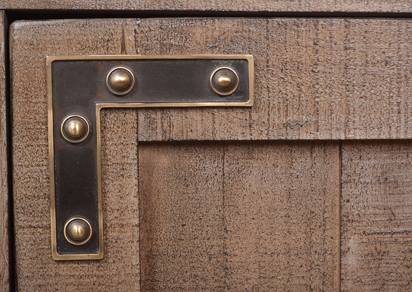 Foundry Dresser,Horizon Home