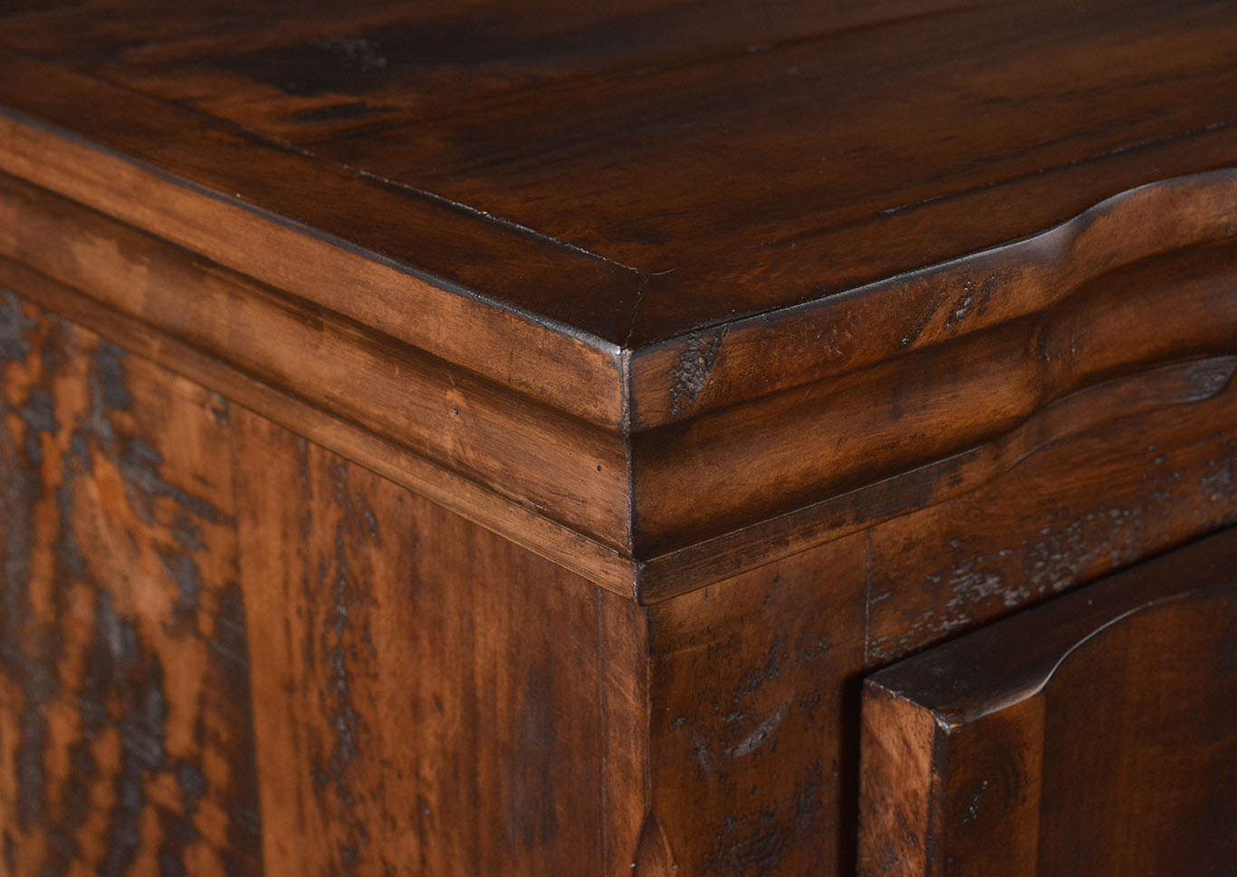 Grand Rustic Chest,Horizon Home