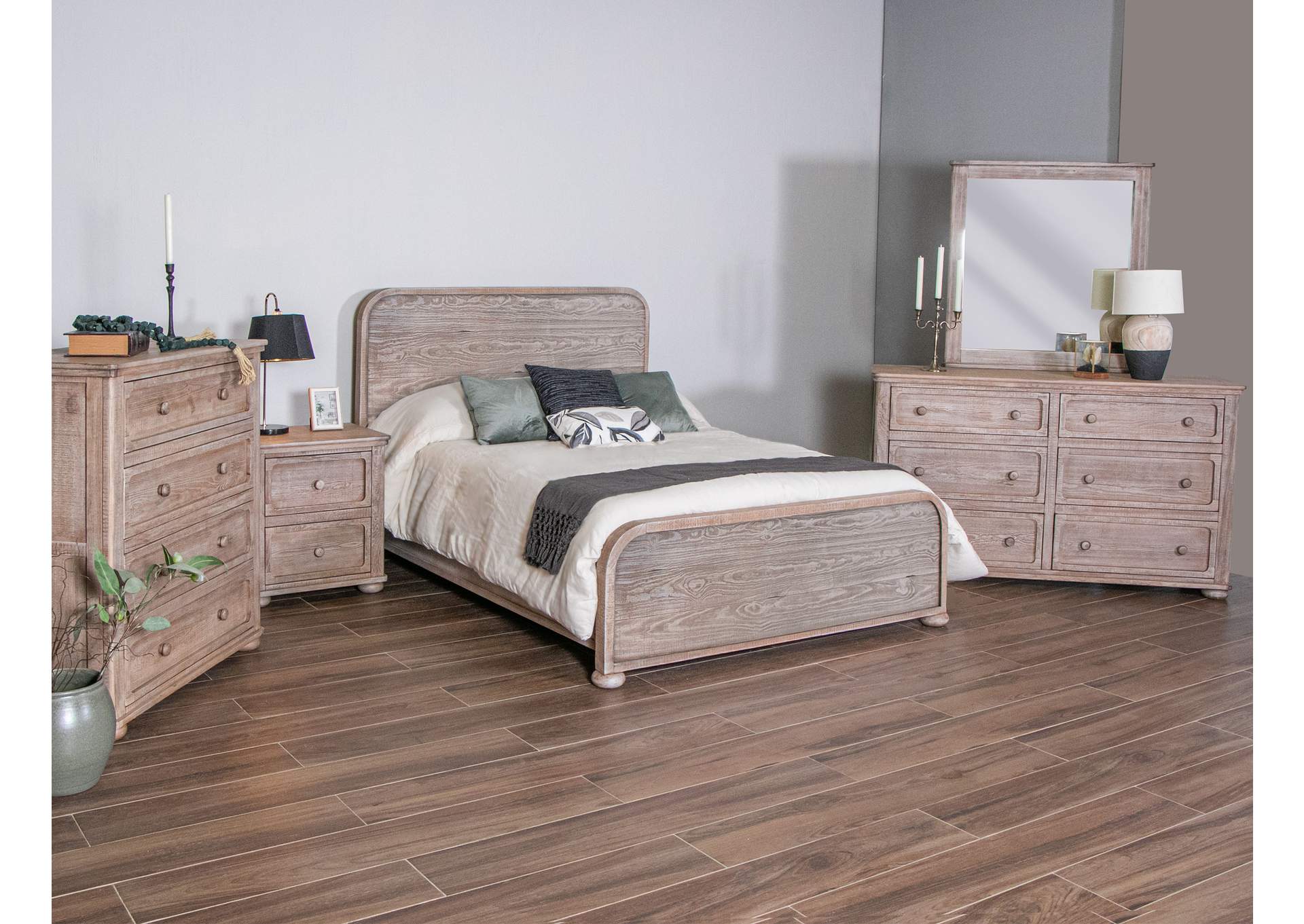 Nizuc 6 Drawers, Dresser,International Furniture Direct