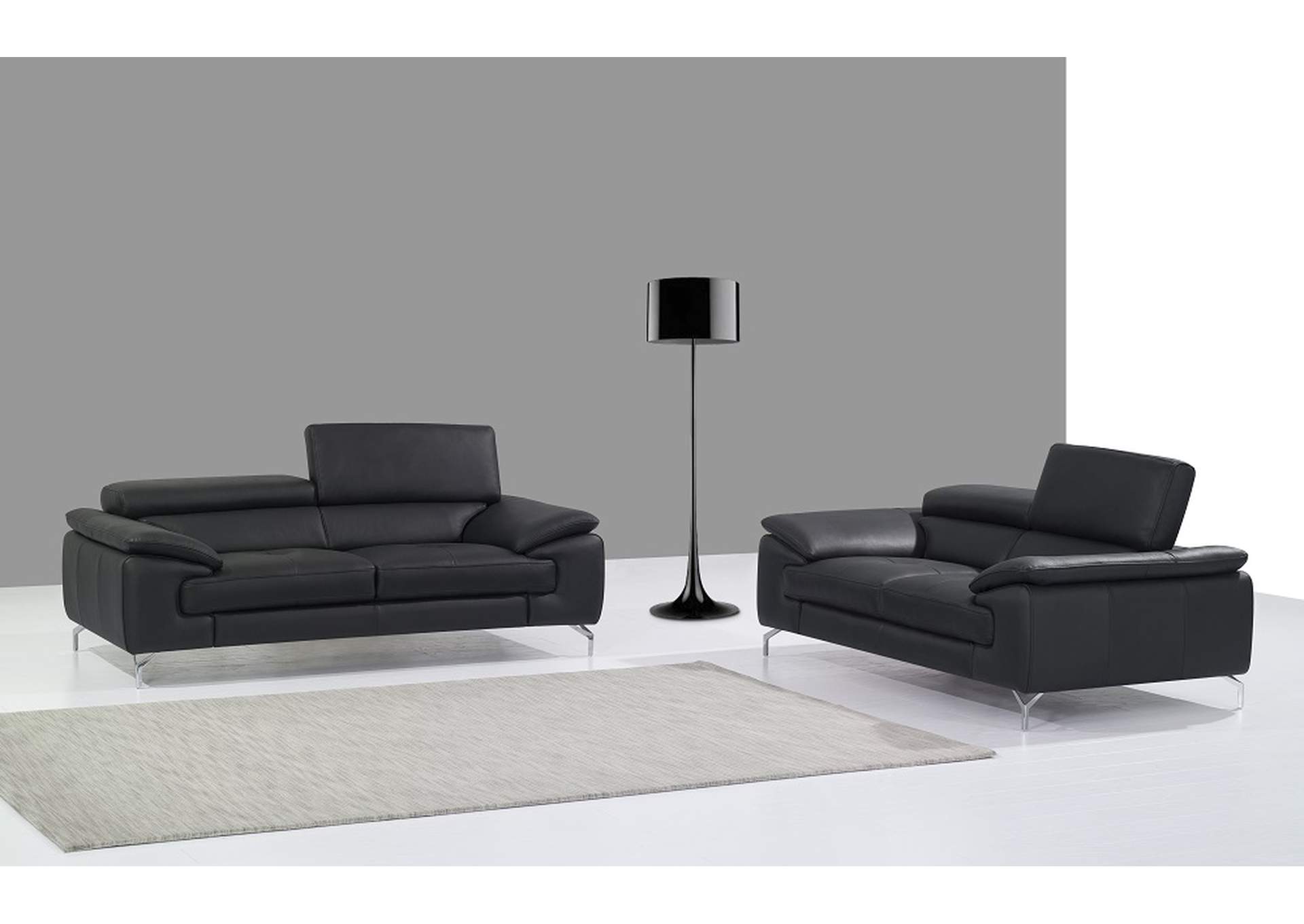 A973 Italian Leather Sofa in Black,J&M Furniture