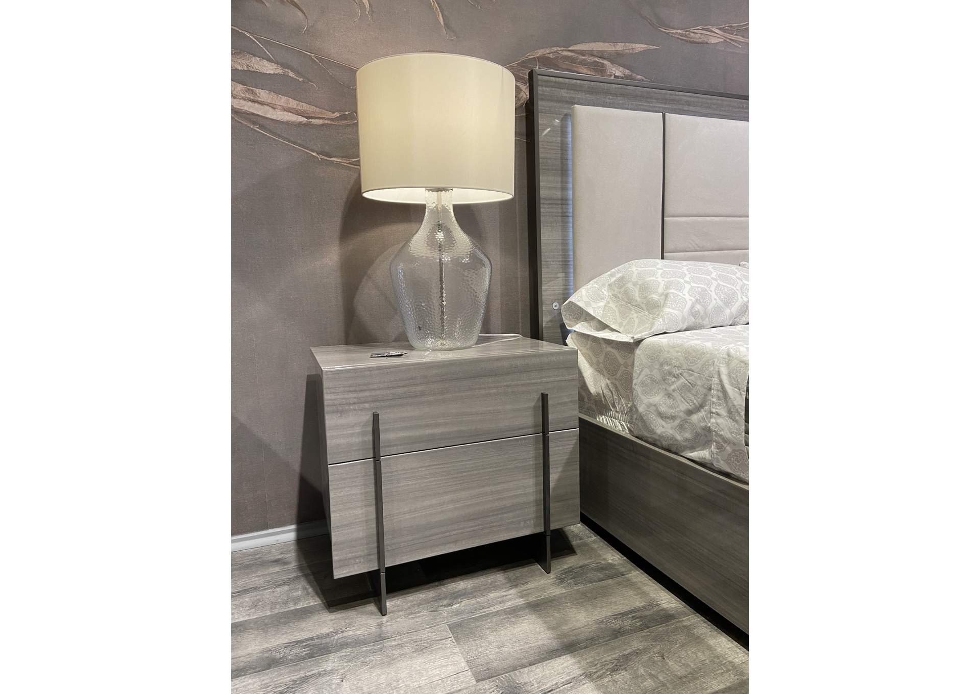 Blade Premium Queen Bed In Light Moon Grey,J&M Furniture