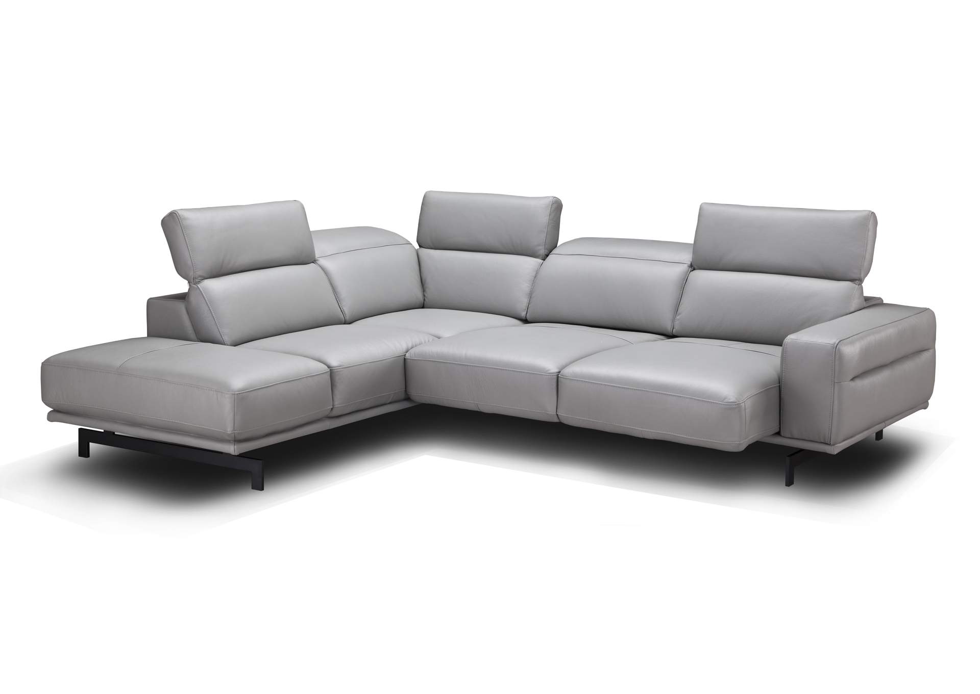 Davenport Light Grey Sectional In Left Facing,J&M Furniture