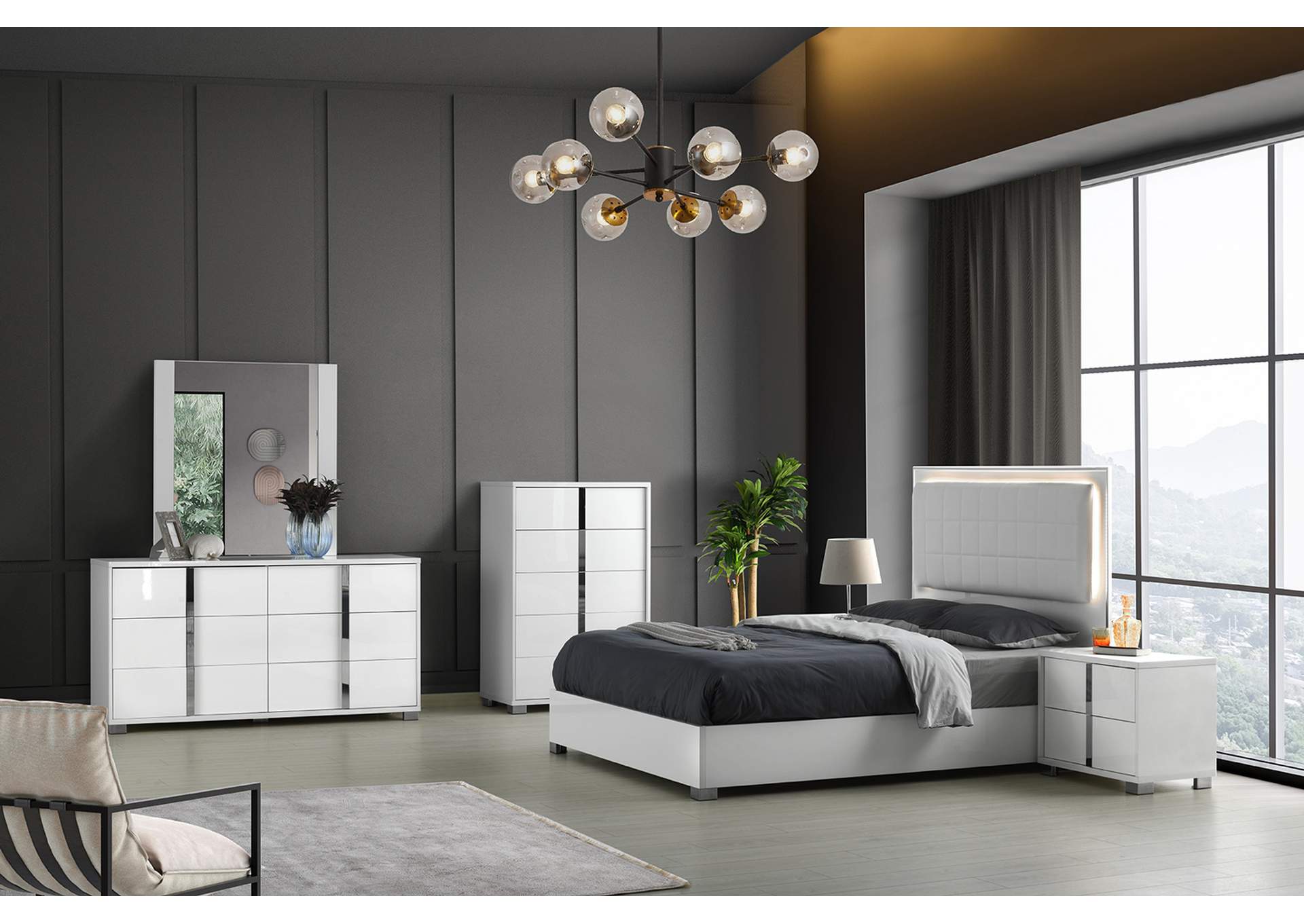 Giulia Queen Bed In White,J&M Furniture