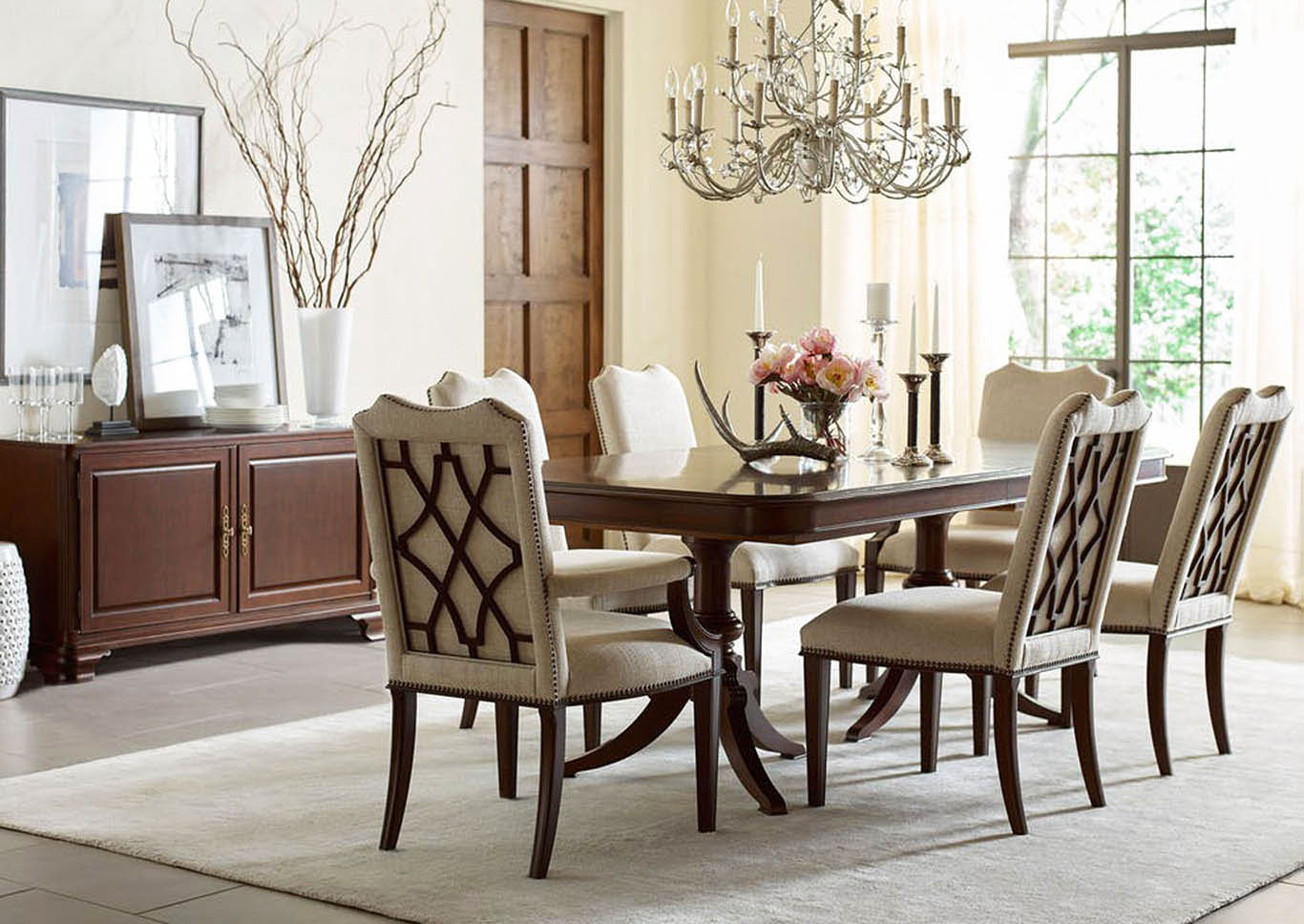 Hadleigh Classic Cherry Dining Set w/4 Upholstered Side Chairs & 2 Upholstered Arm Chairs,Kincaid