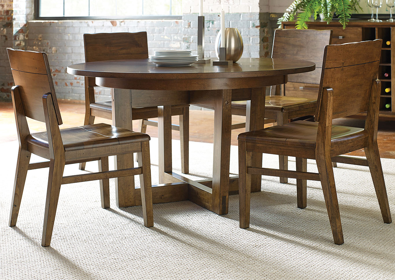 Traverse Nutmeg Round Dining Set w/4 Side Chairs,Kincaid