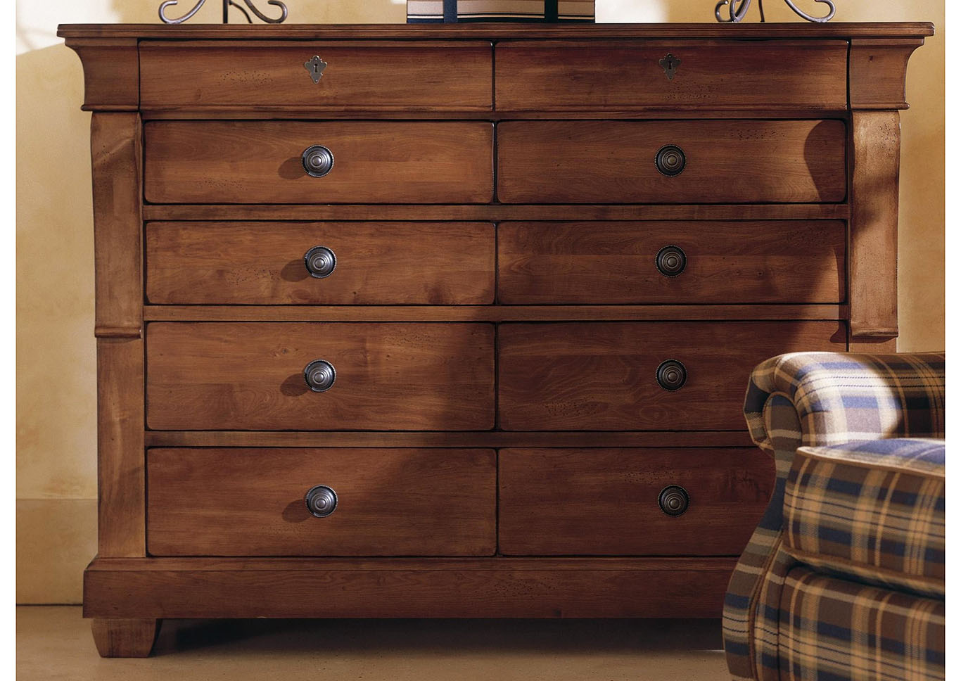 Tuscano Old World Dresser,Kincaid