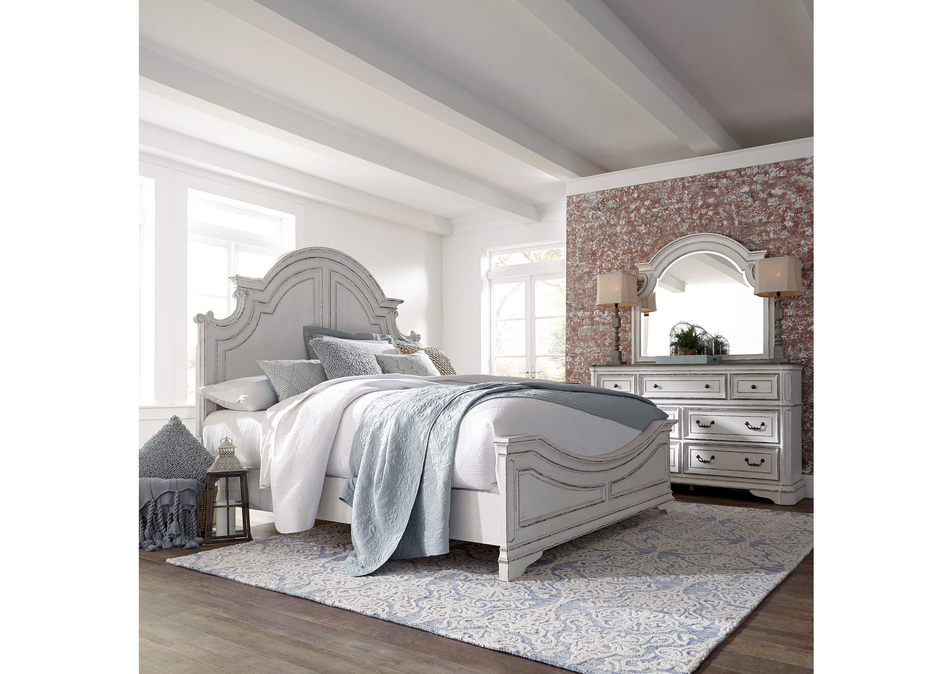 Magnolia Manor King Panel Bed, Dresser & Mirror,Liberty