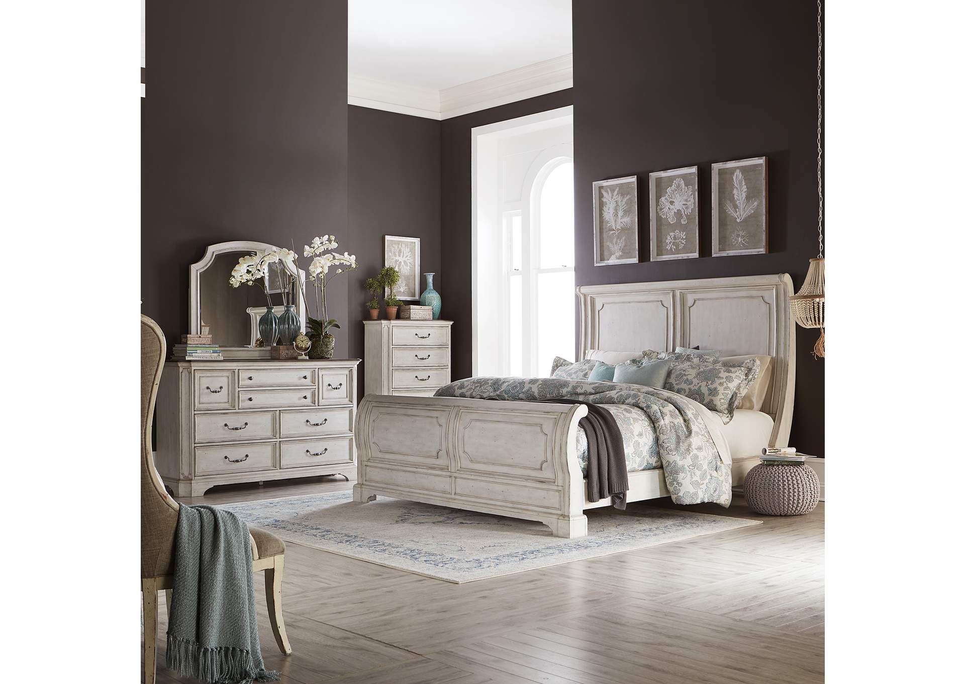Queen Sleigh Bed, Dresser & Mirror, Chest,Liberty