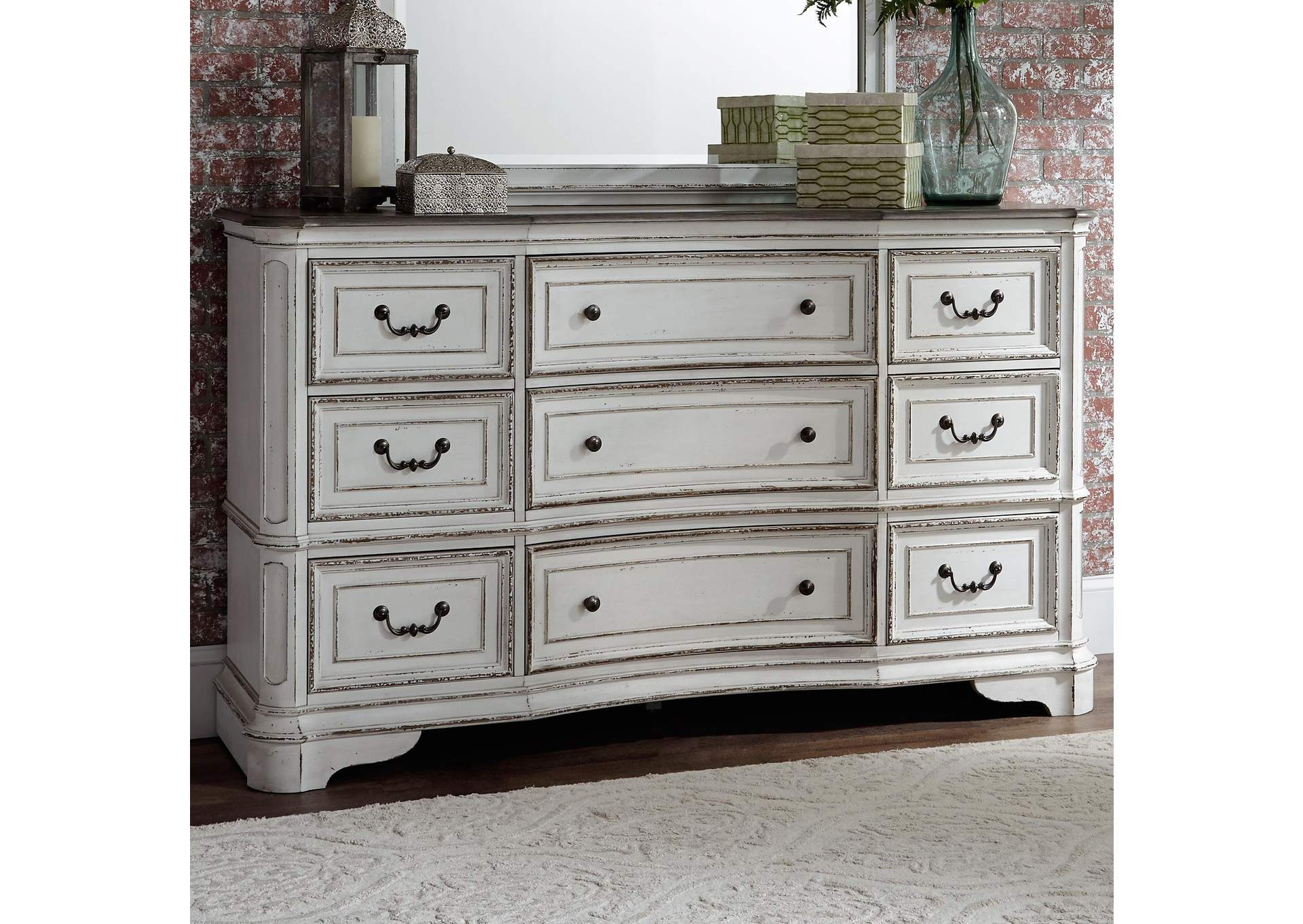 Magnolia Manor 9 Drawer Dresser,Liberty