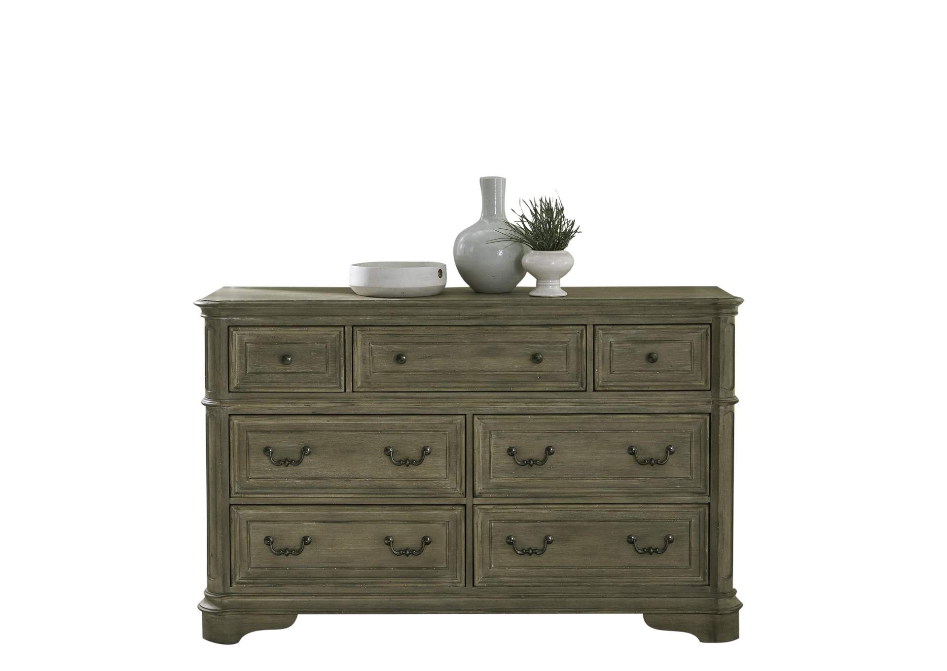 Magnolia Manor 7 Drawer Dresser,Liberty