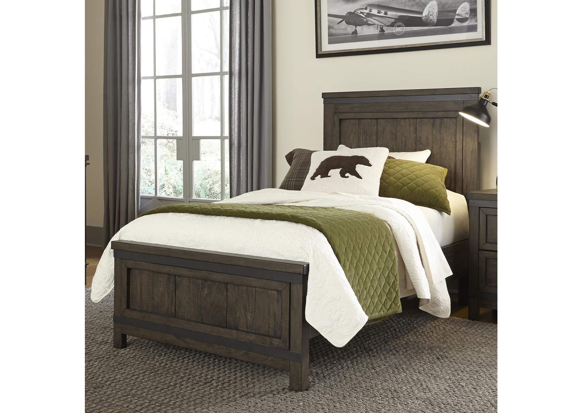 Thornwood Hills Full Panel Bed,Liberty