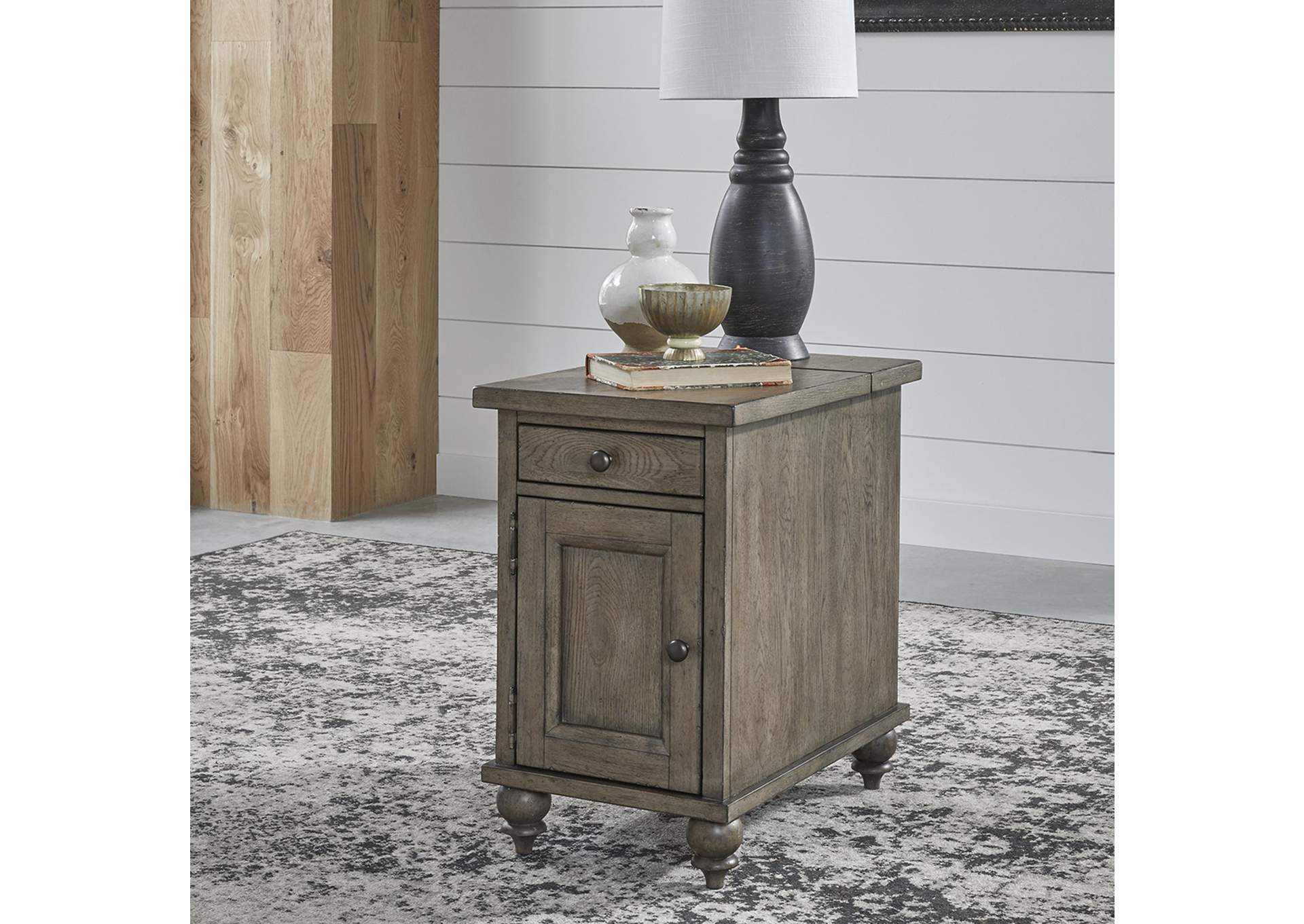 Americana Farmhouse Chair Side Table,Liberty