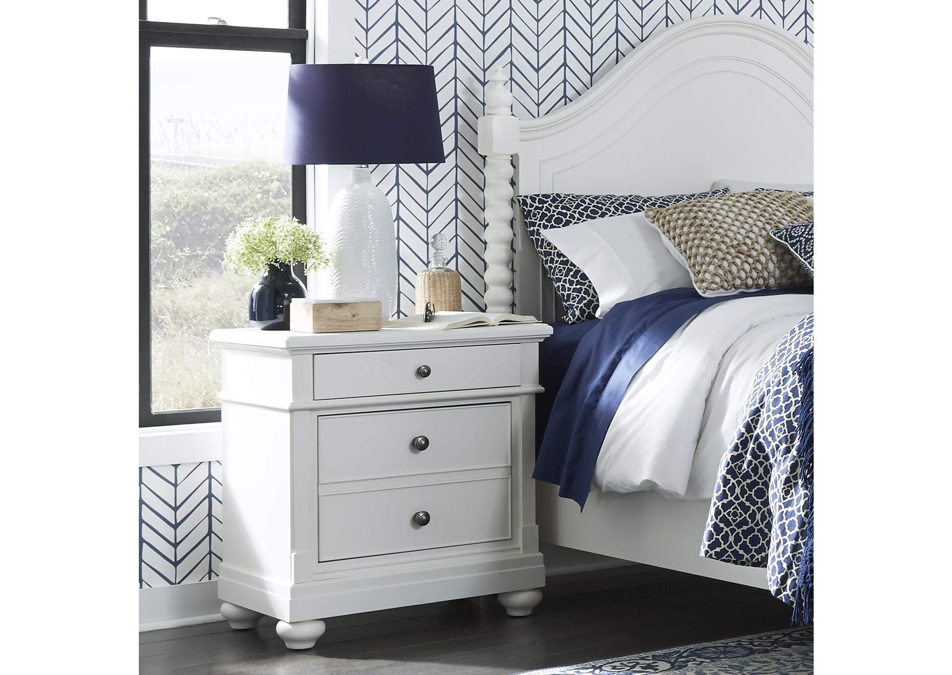 Harbor View Accent Drawer Chest,Liberty