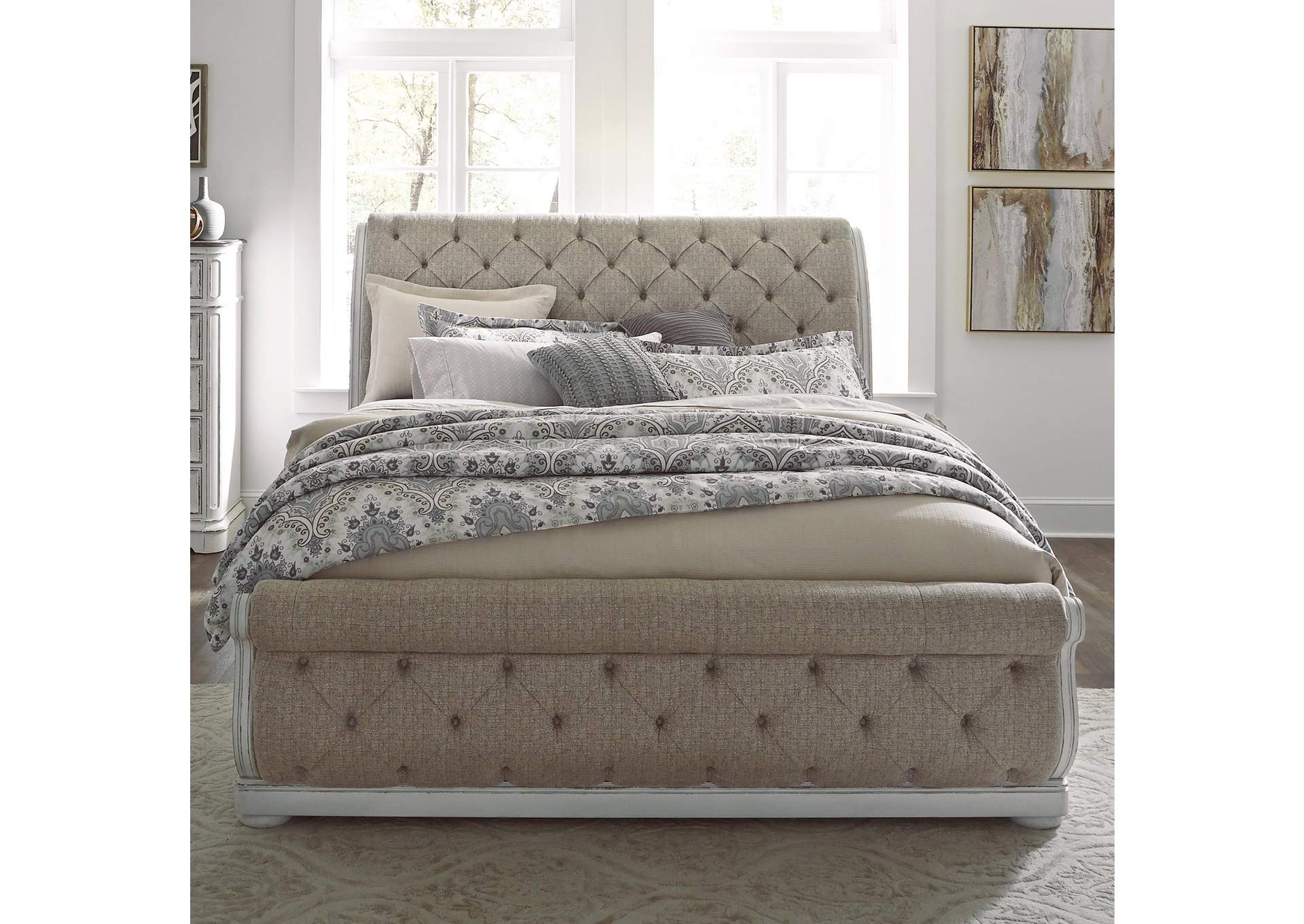 Magnolia Manor Queen Upholstered Sleigh Bed,Liberty