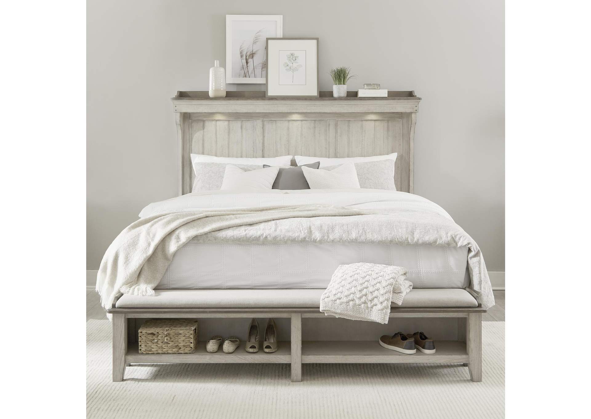 Ivy Hollow Queen Mantle Storage Bed,Liberty