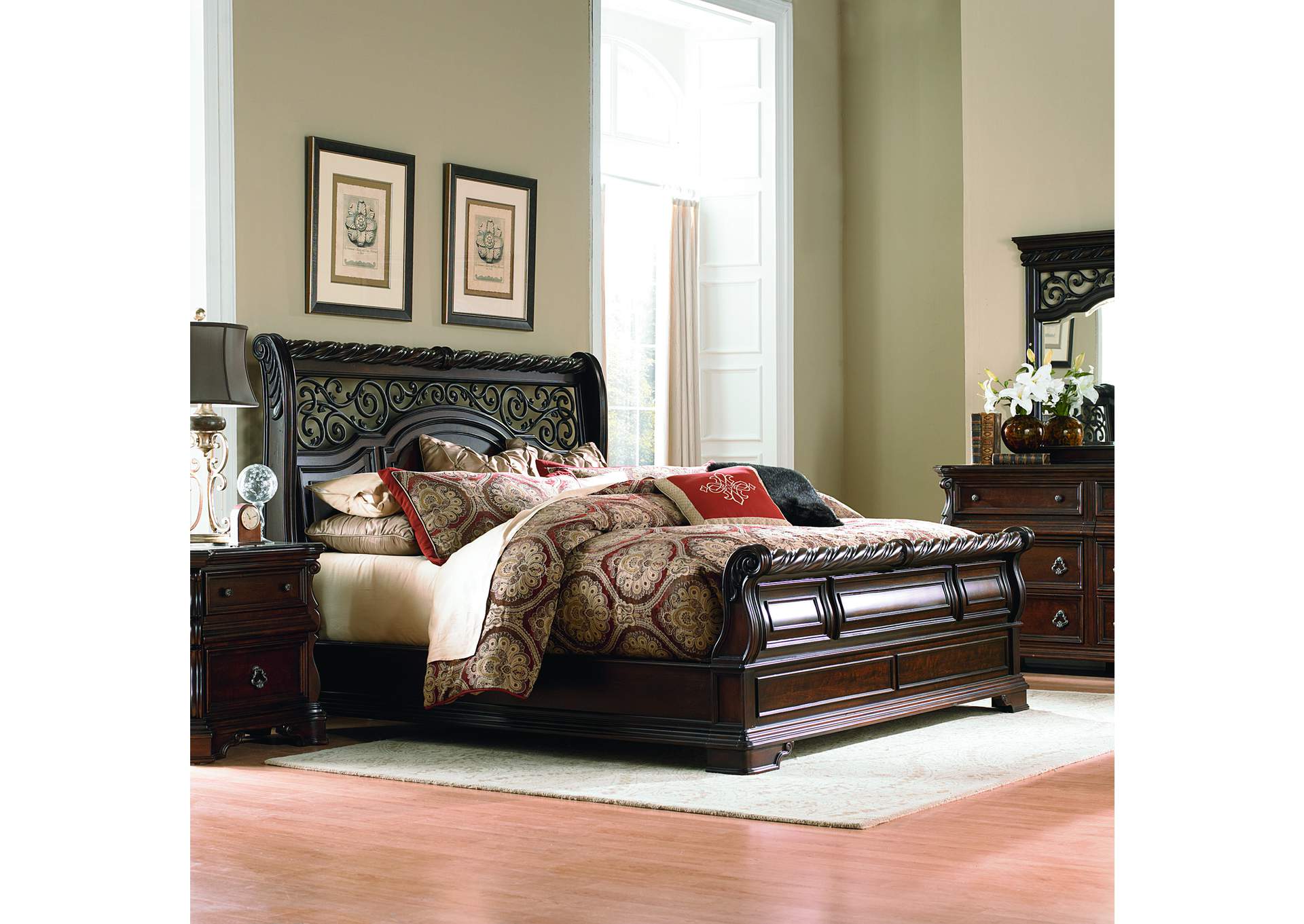 Arbor Place Queen Sleigh Bed,Liberty