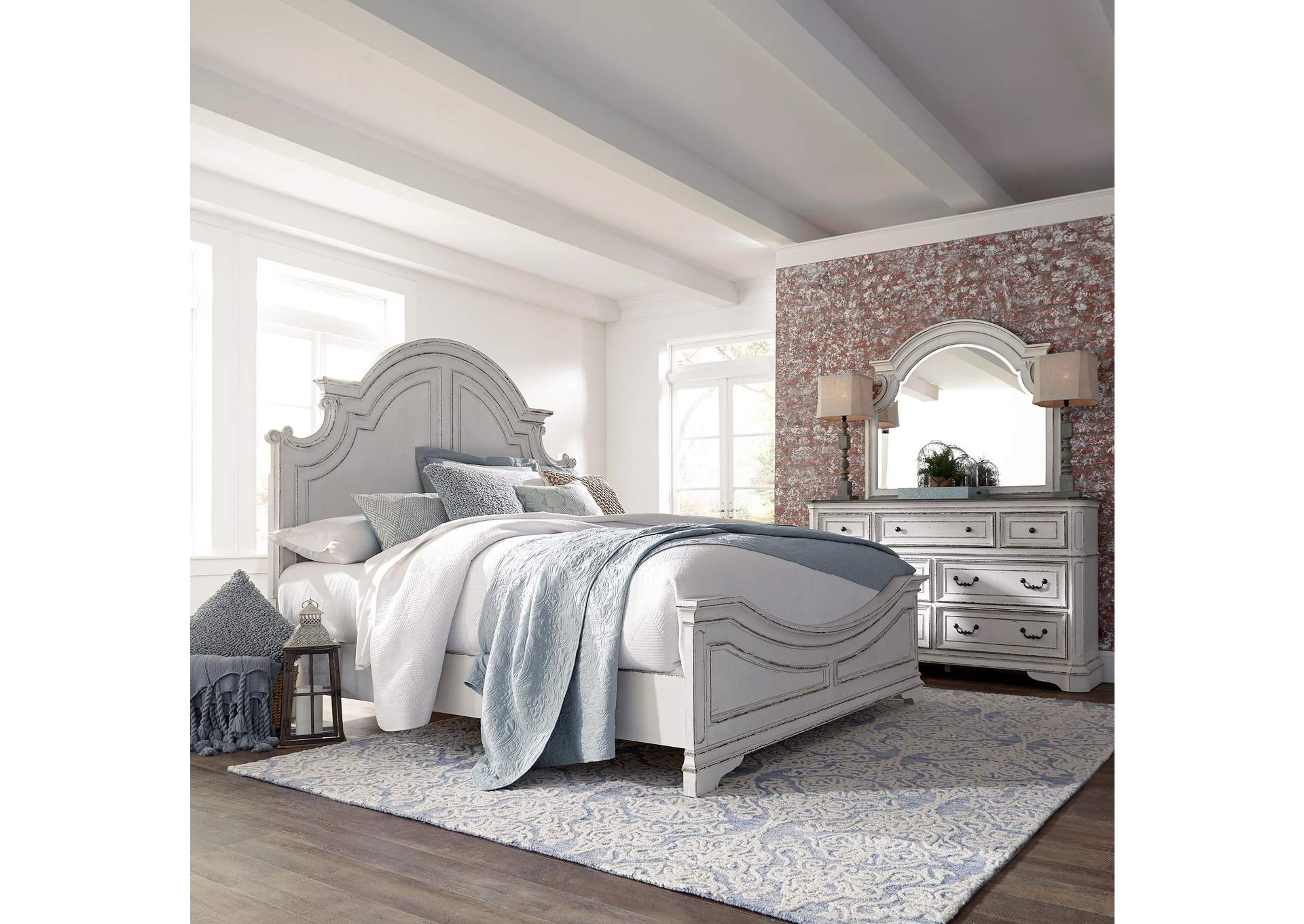 Magnolia Manor Queen Panel Bed, Dresser & Mirror,Liberty