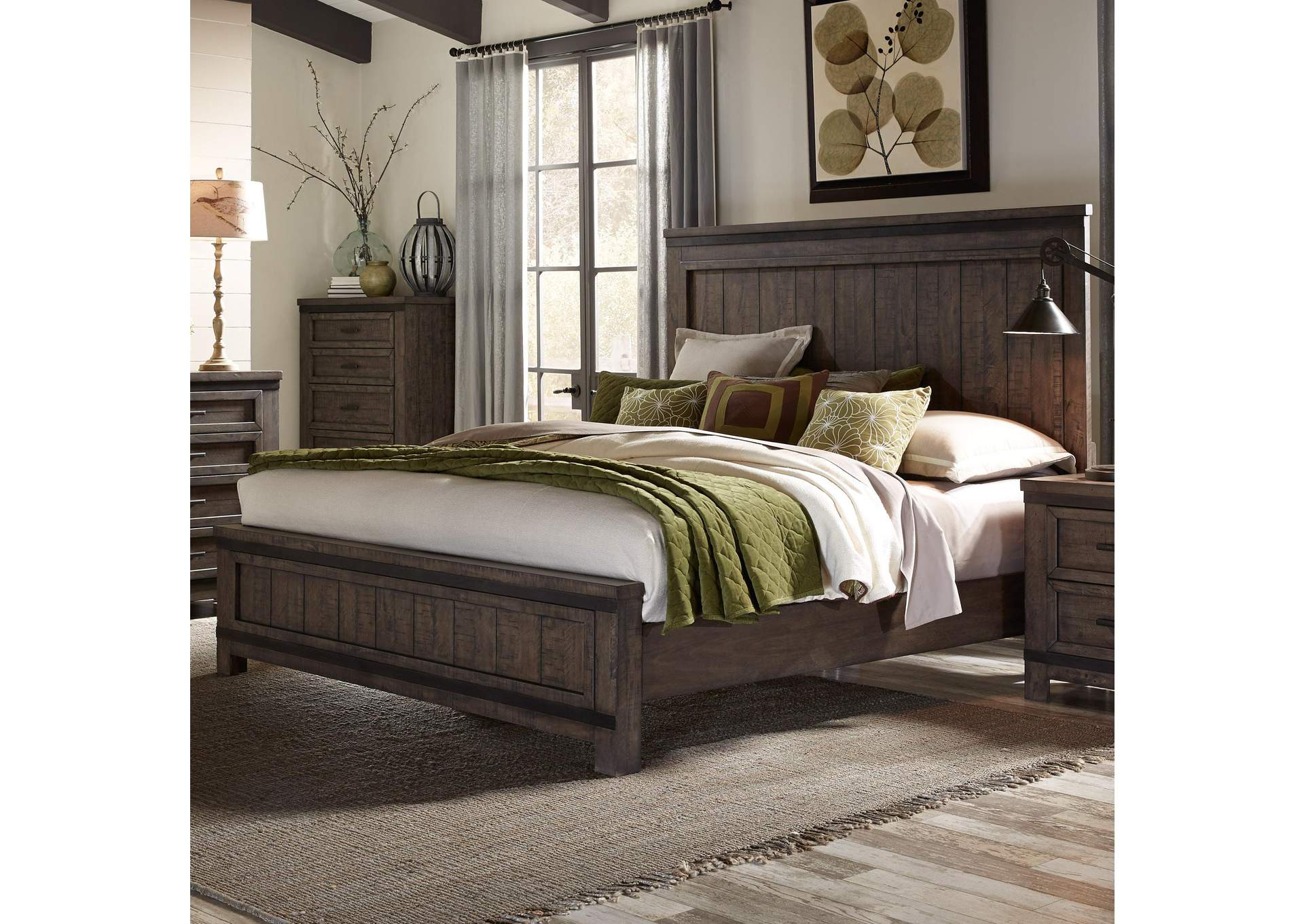 Thornwood Hills King Panel Bed,Liberty