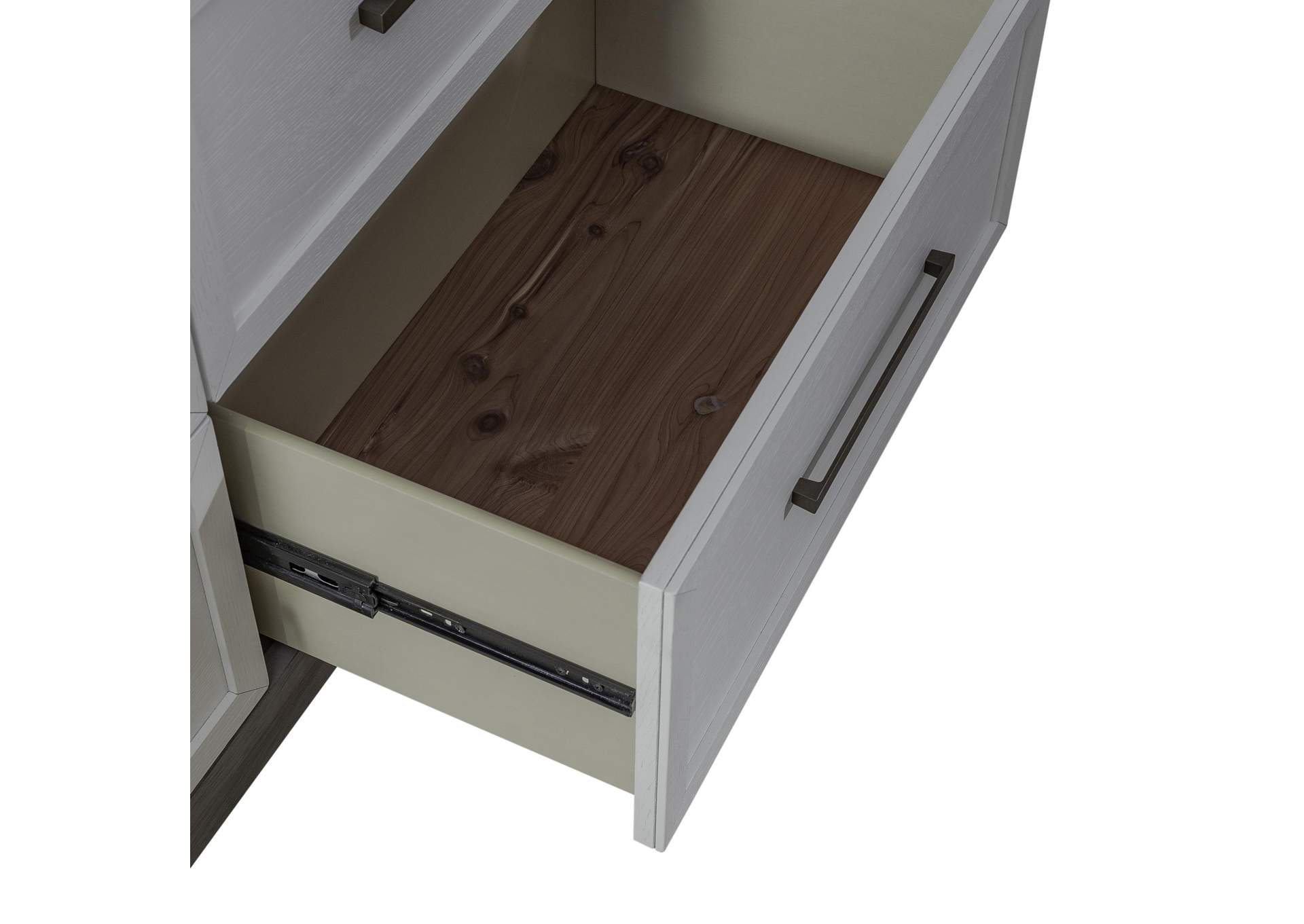 Palmetto Heights 9 Drawer Chesser,Liberty