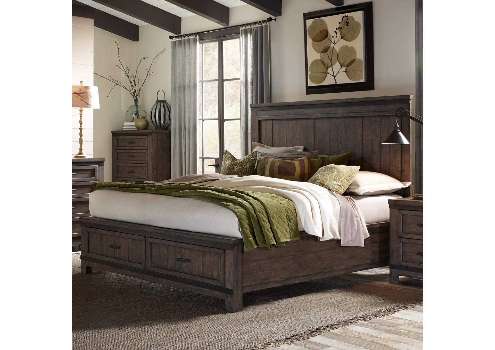 Thornwood Hills King Storage Bed,Liberty