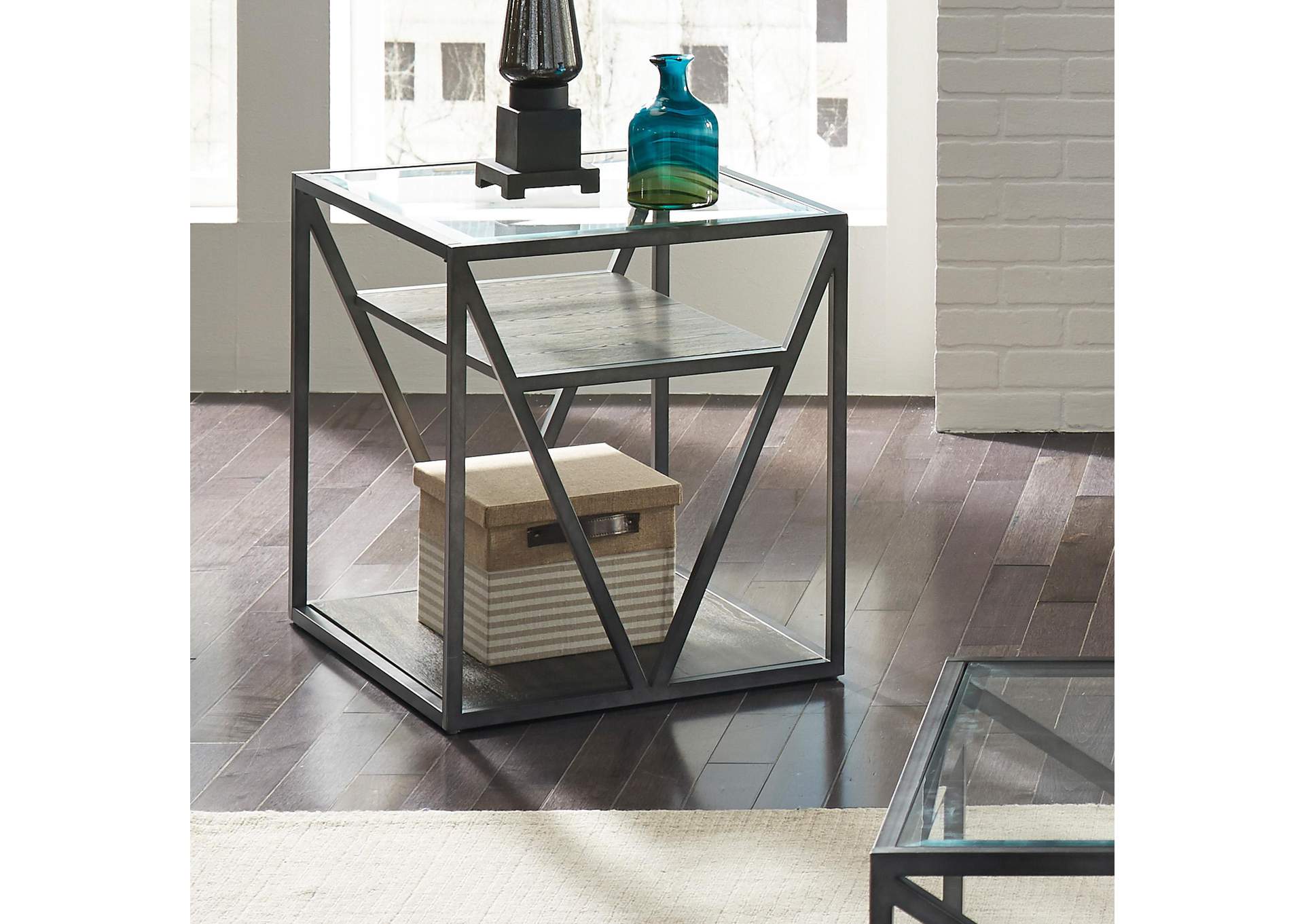 Arista End Table,Liberty