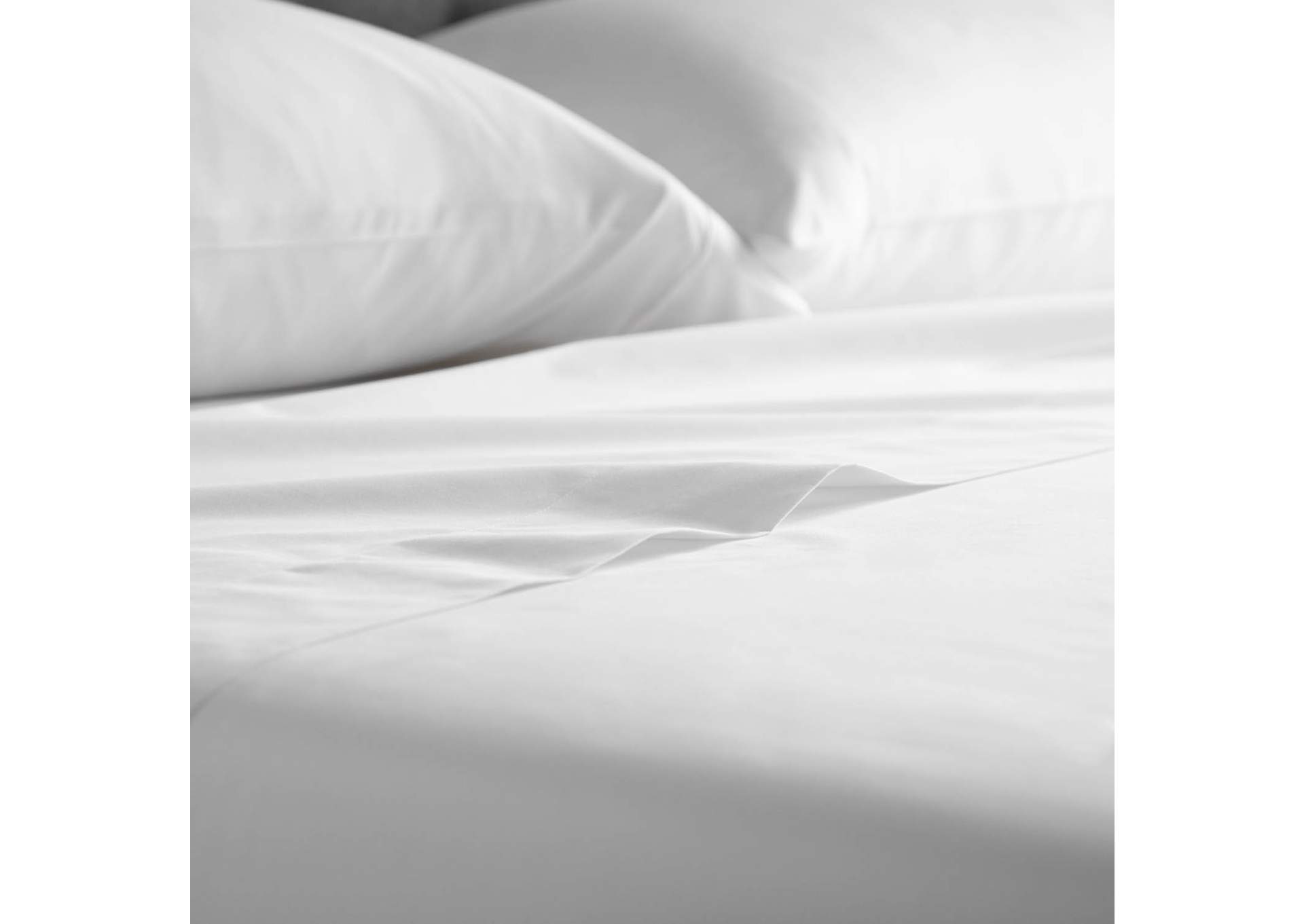 Weekender Hotel Separates Linens - Queen Flat Size,Malouf