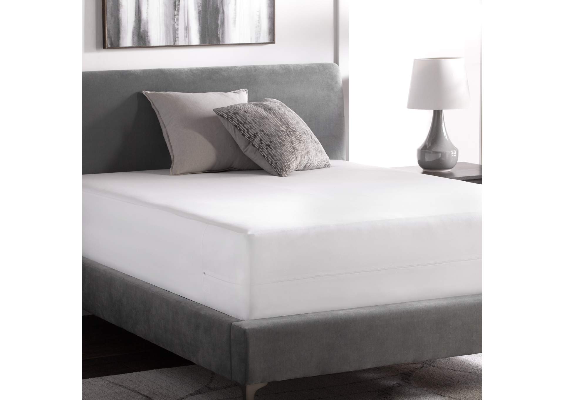 Weekender Hotel-Grade Encasement Twin Mattress Protector,Malouf